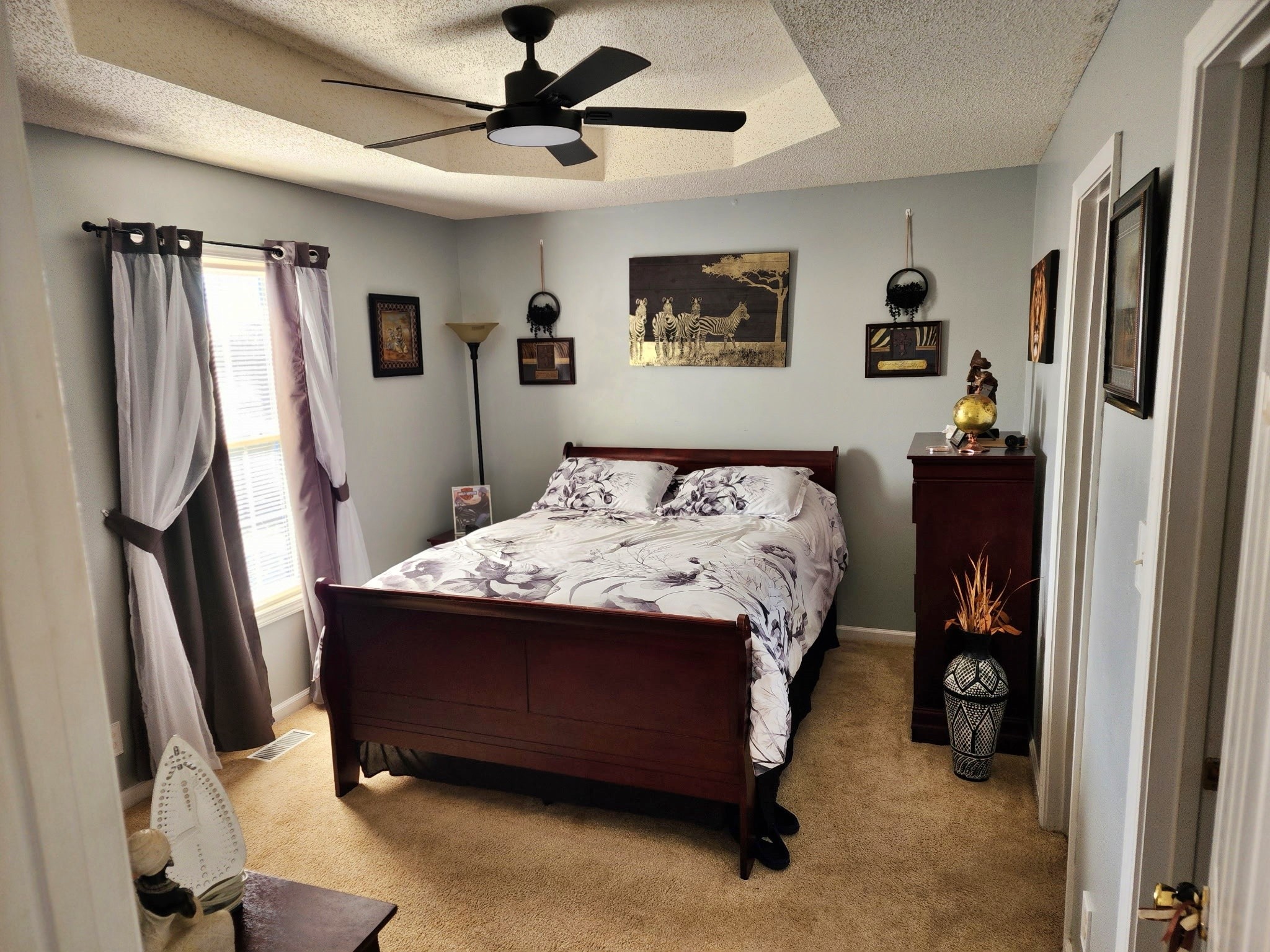 345 Donna Dr