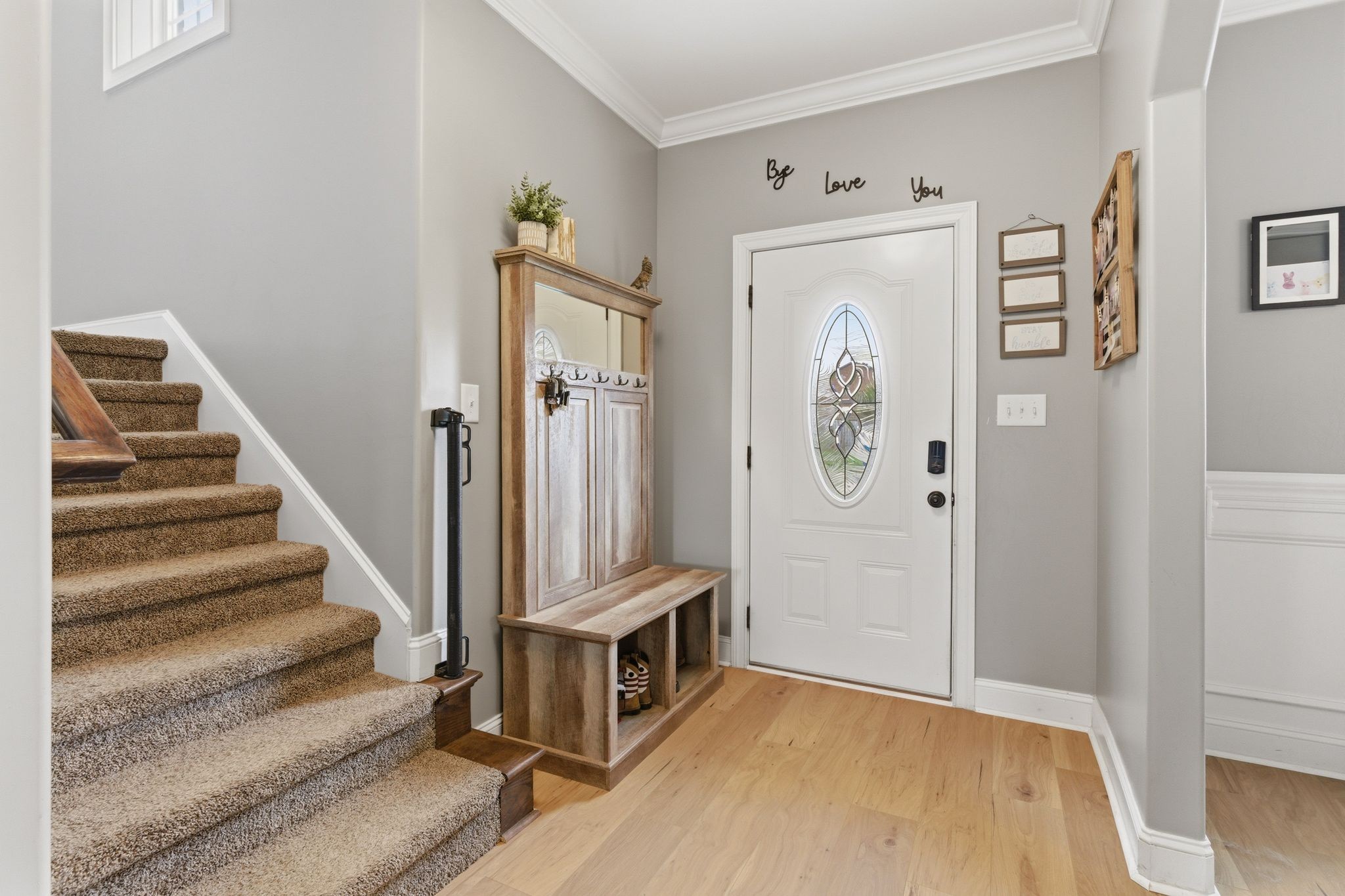 567 Larkspur Dr