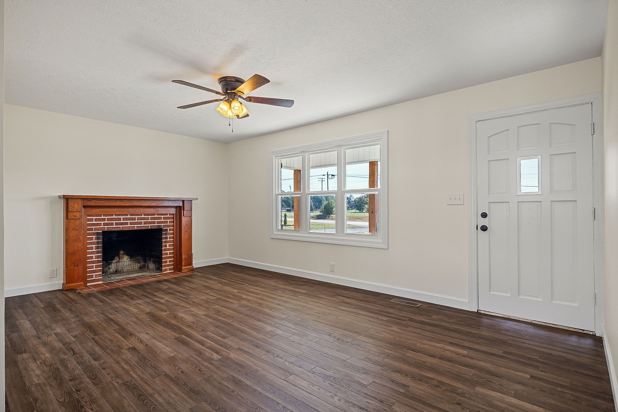 411 Allen Ferry Rd