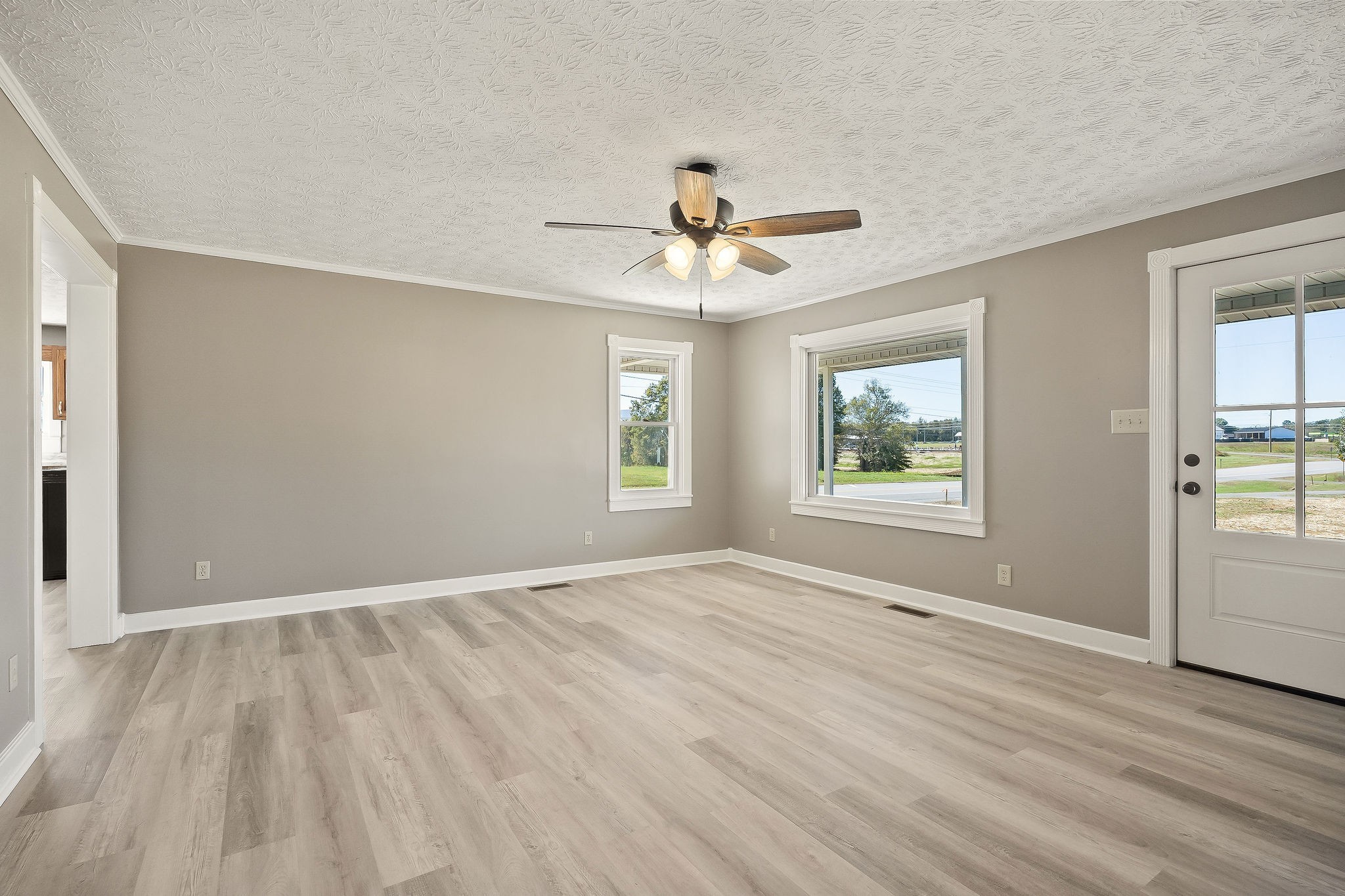 415 Allen Ferry Rd