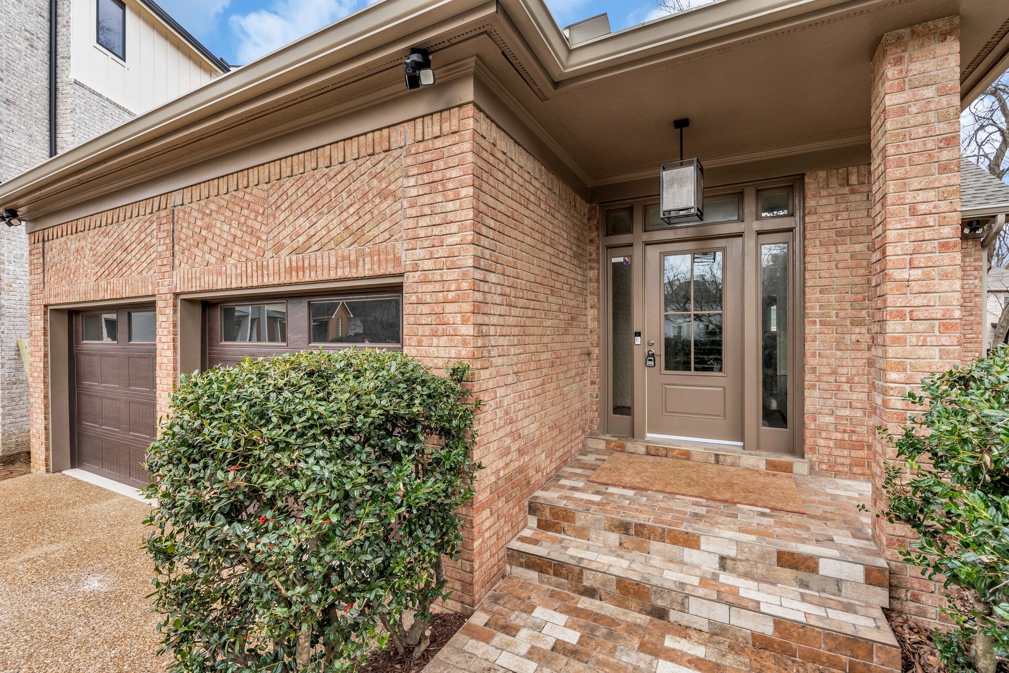 111 Glendower Ct