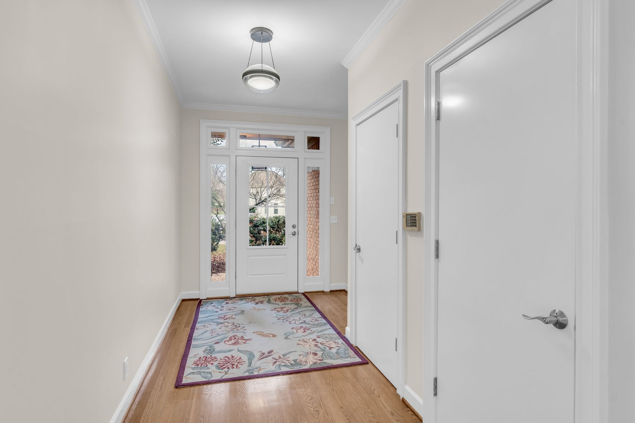 111 Glendower Ct