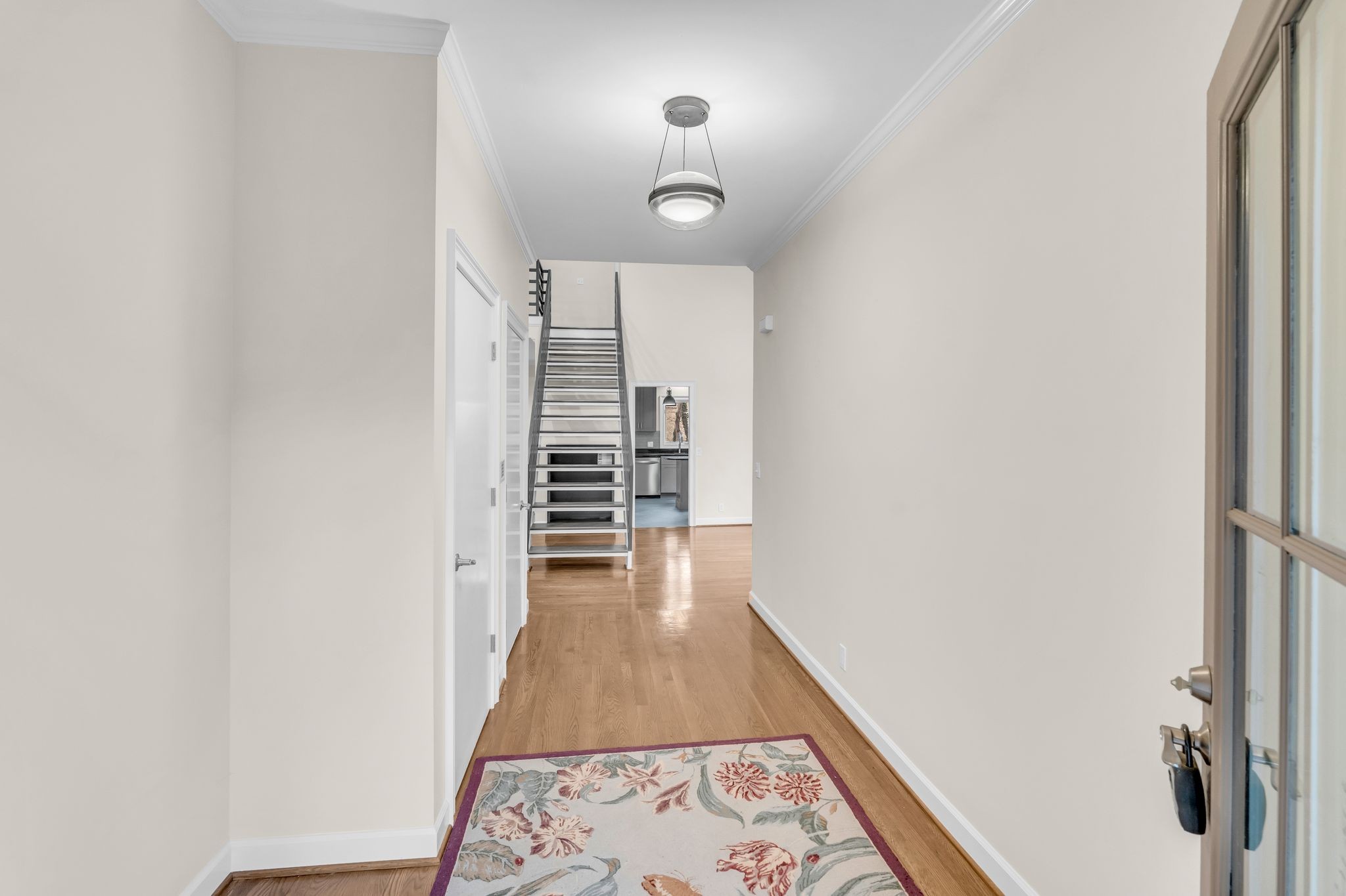 111 Glendower Ct