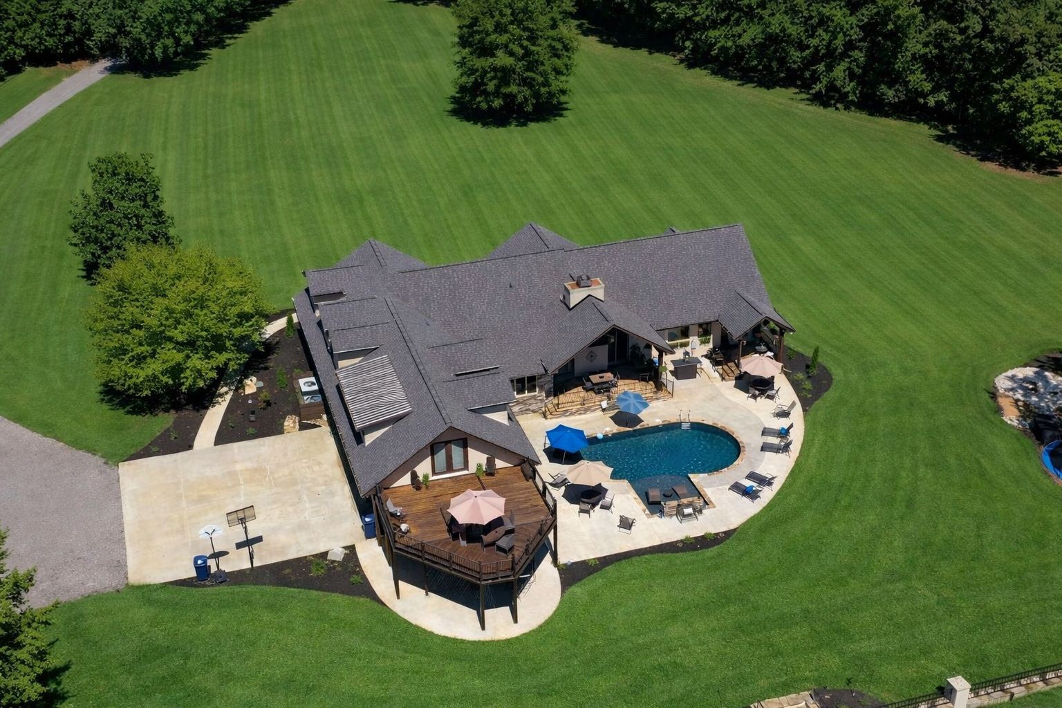 2622 Poplar Knoll Dr