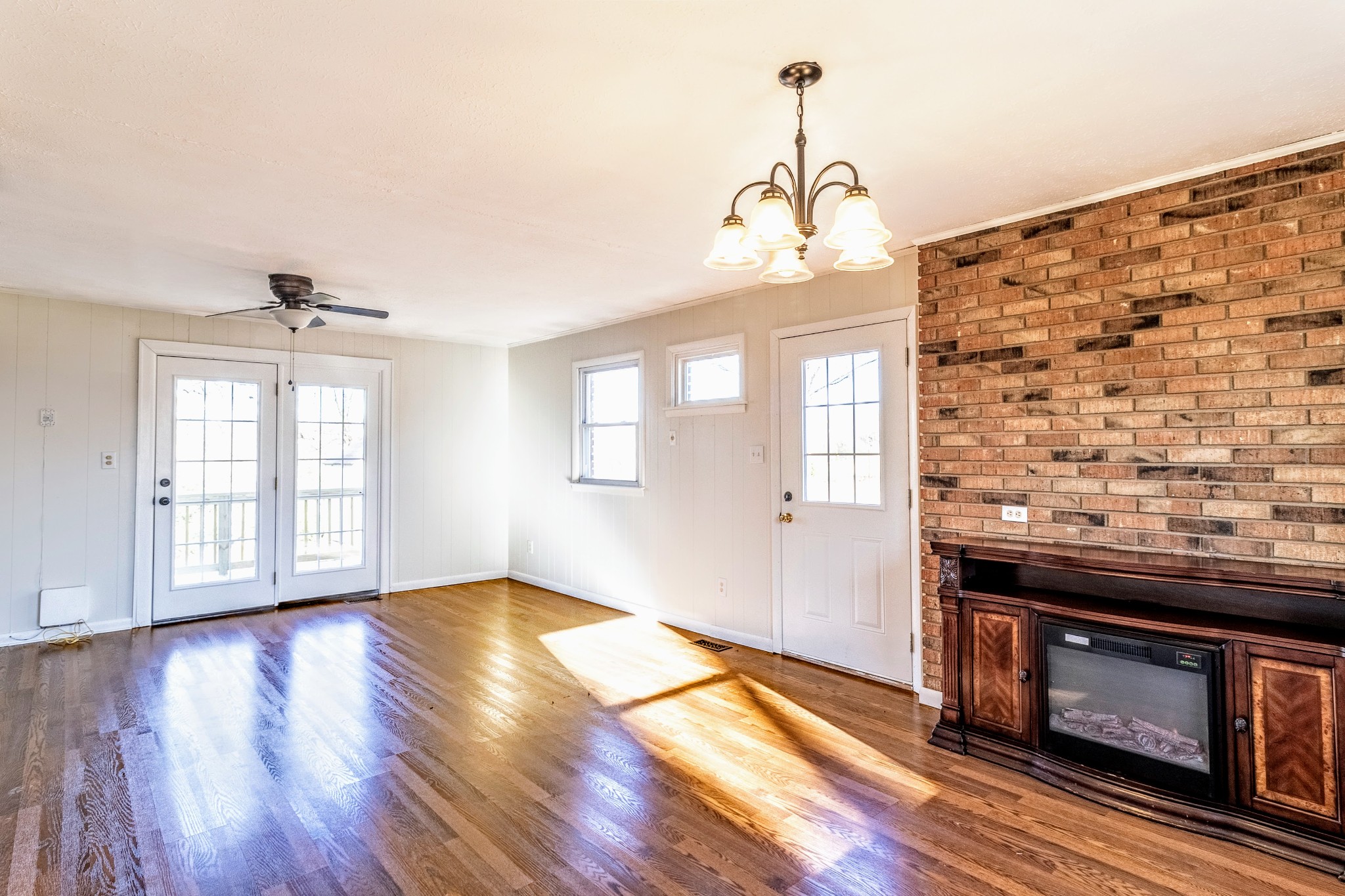 180 Fussell Hill Loop