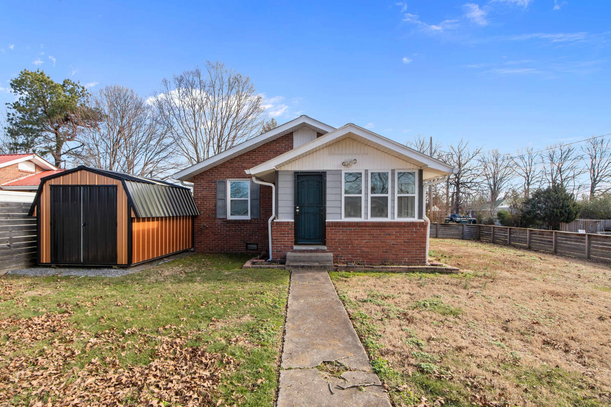 202 Parkway, W