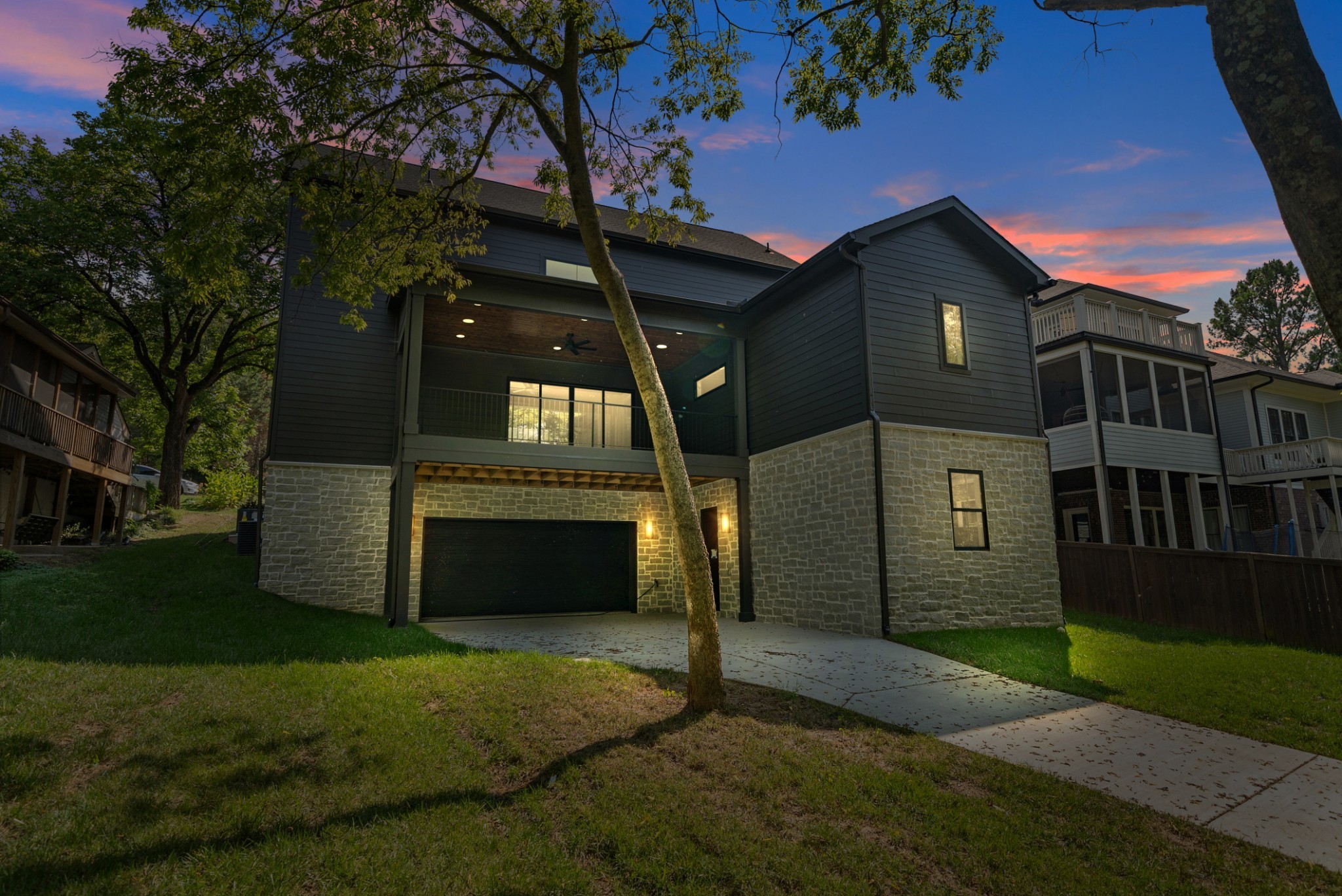3204 Overlook Dr