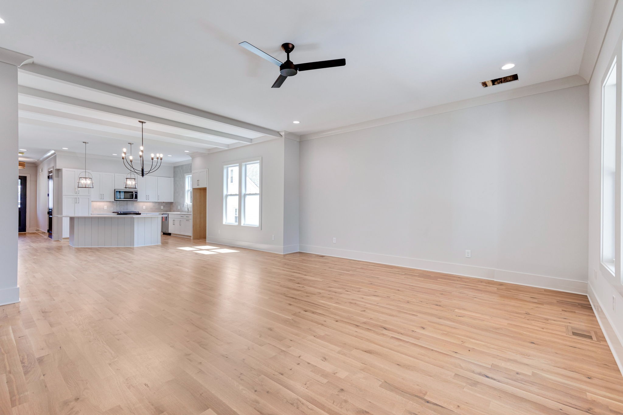 6369 Alamo Pl