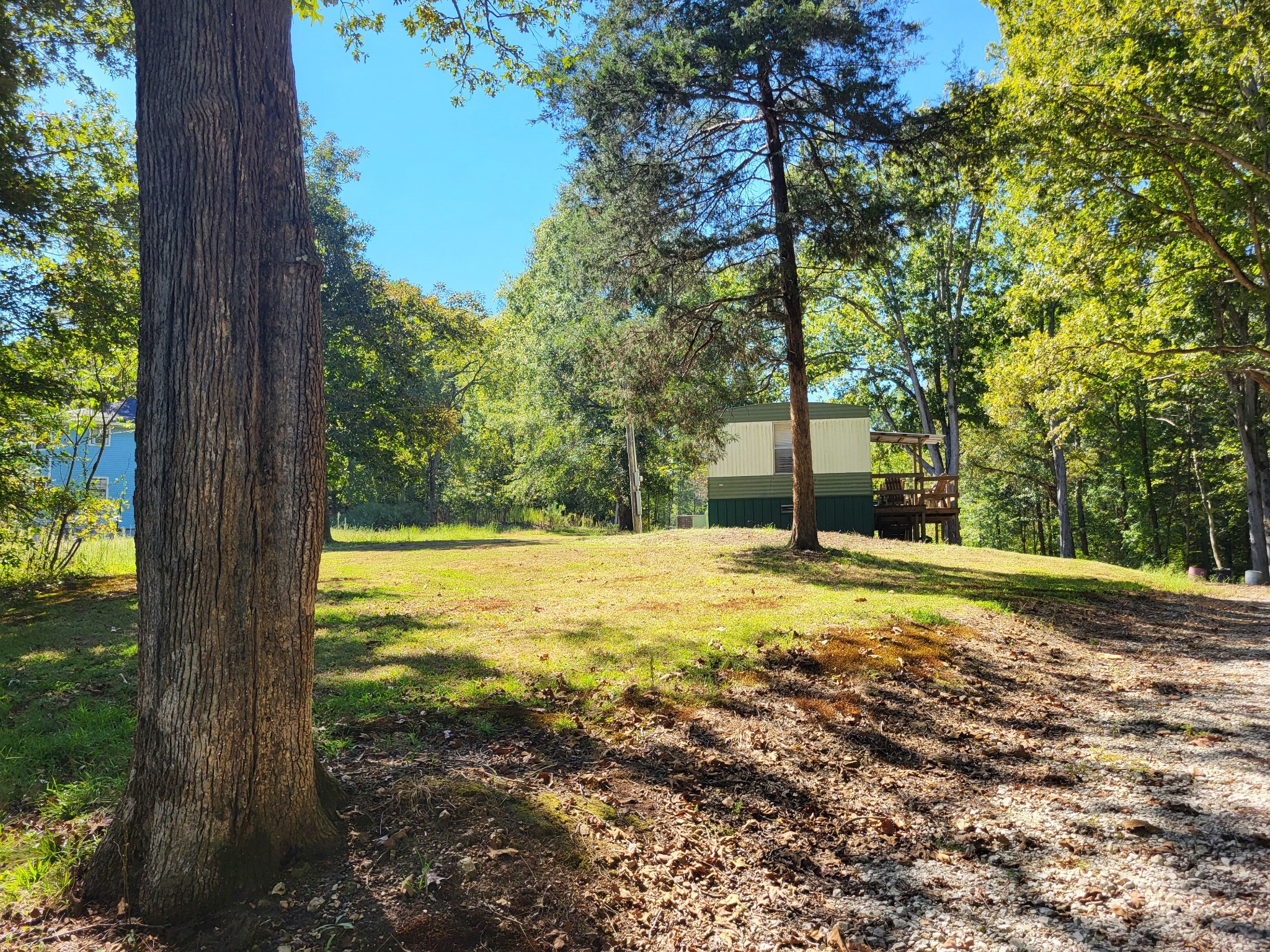 60 White Oak Dr