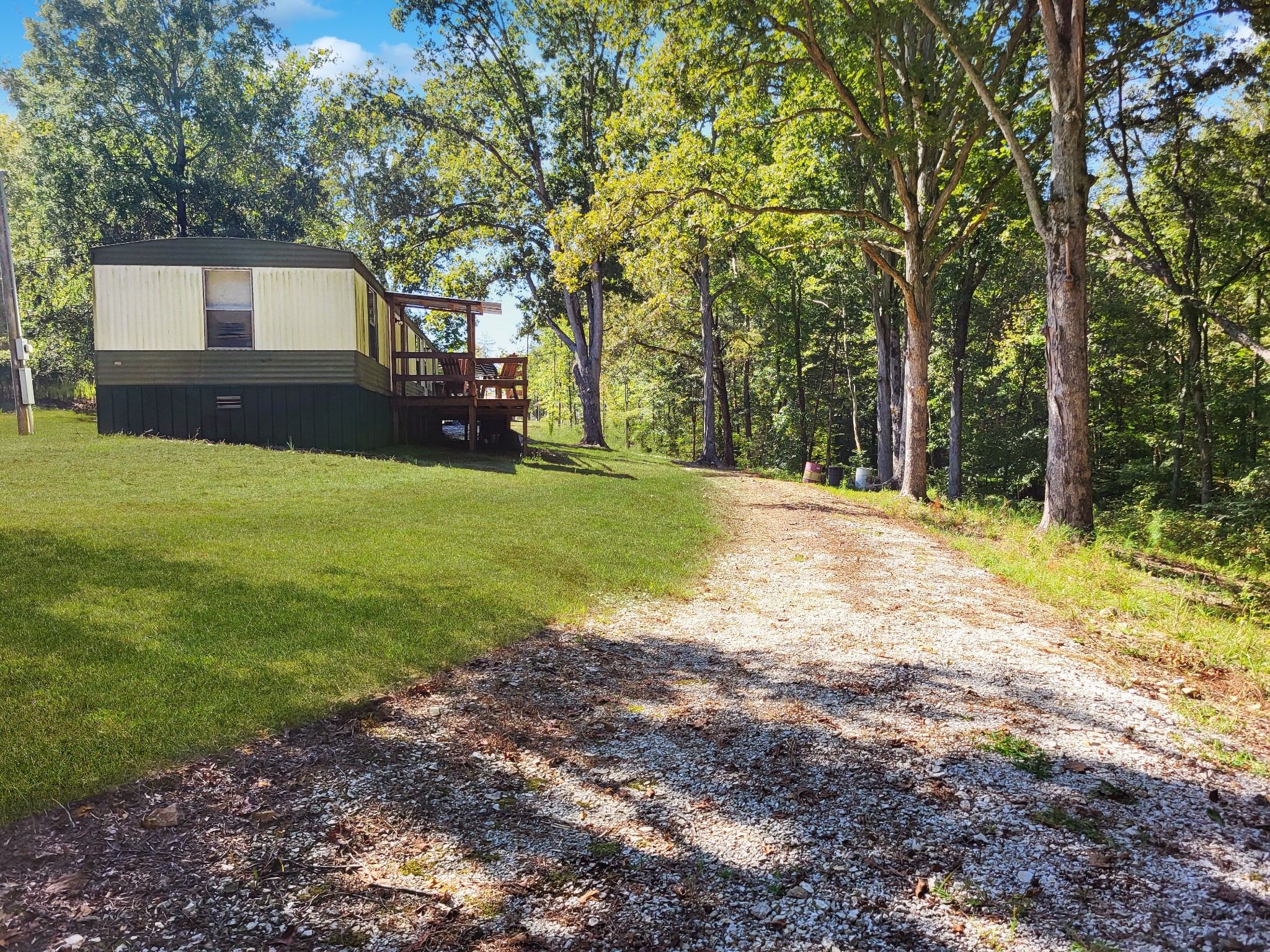 60 White Oak Dr