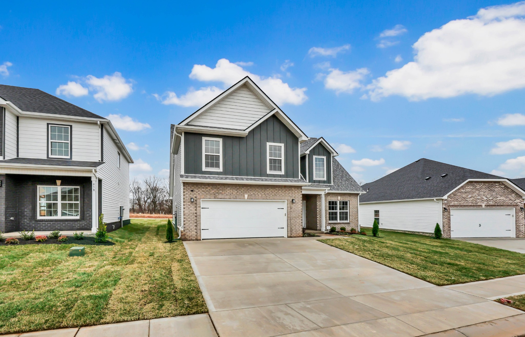 664 Marblewing Ct