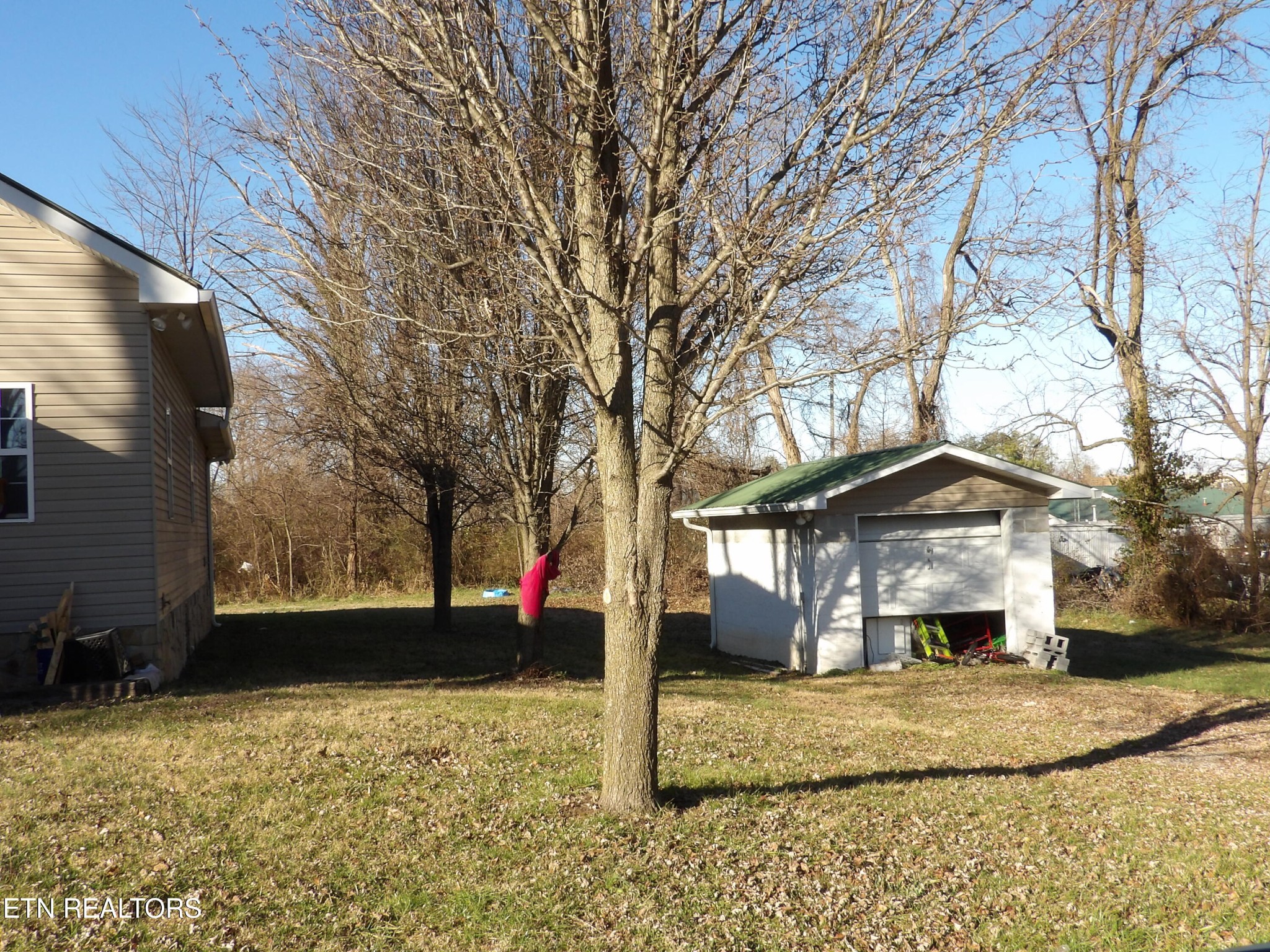 130 Hickory Lane