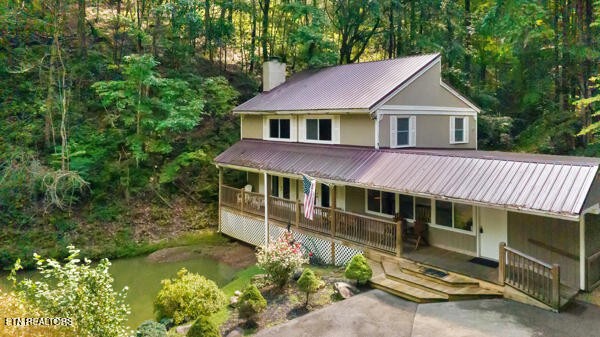3127 Emerald Springs Loop