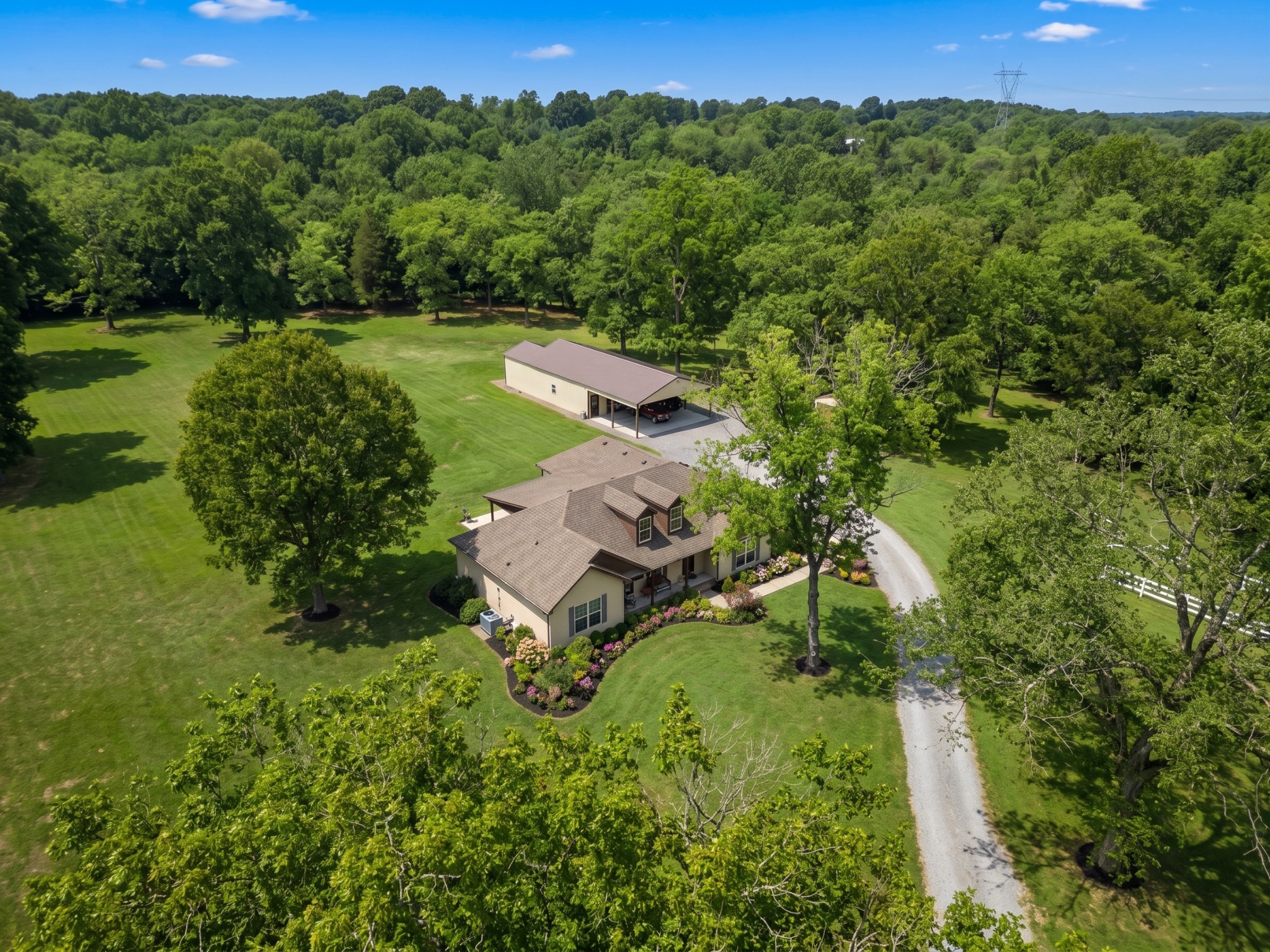 255 Troupe Rd