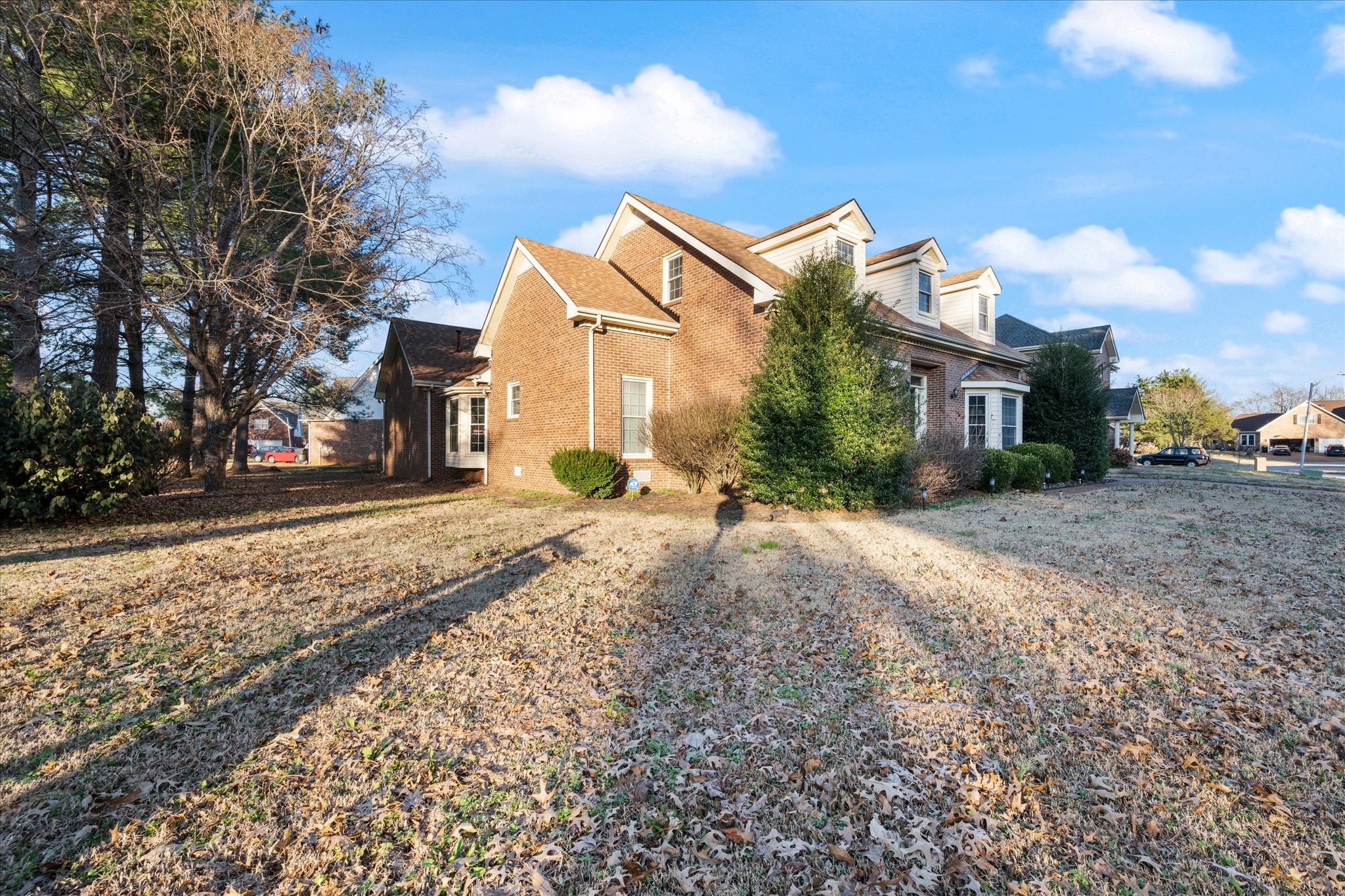2403 Franklin Ln