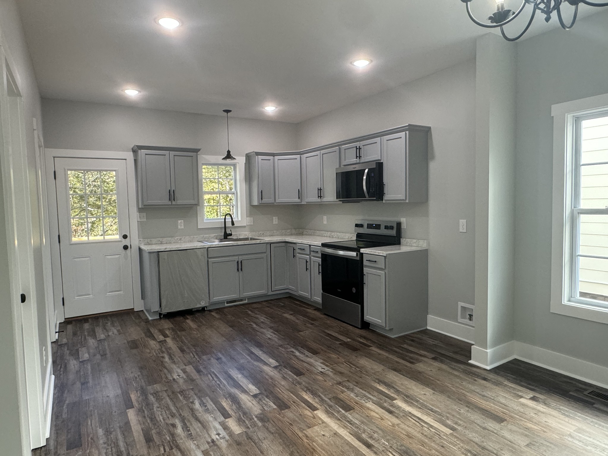 954 Greenwood Ave