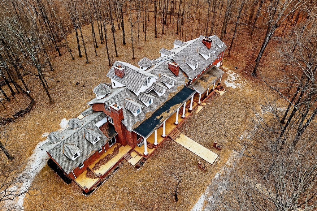 6211 Rocky Point Rd