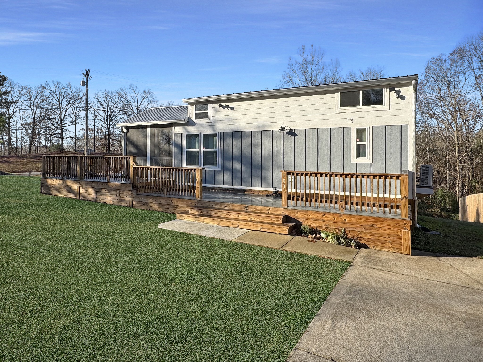 103 Thomas Rd