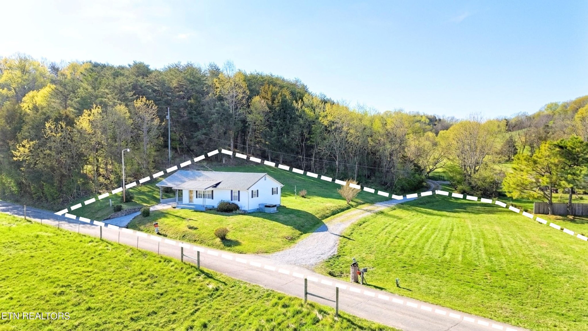 1585 Hill Road