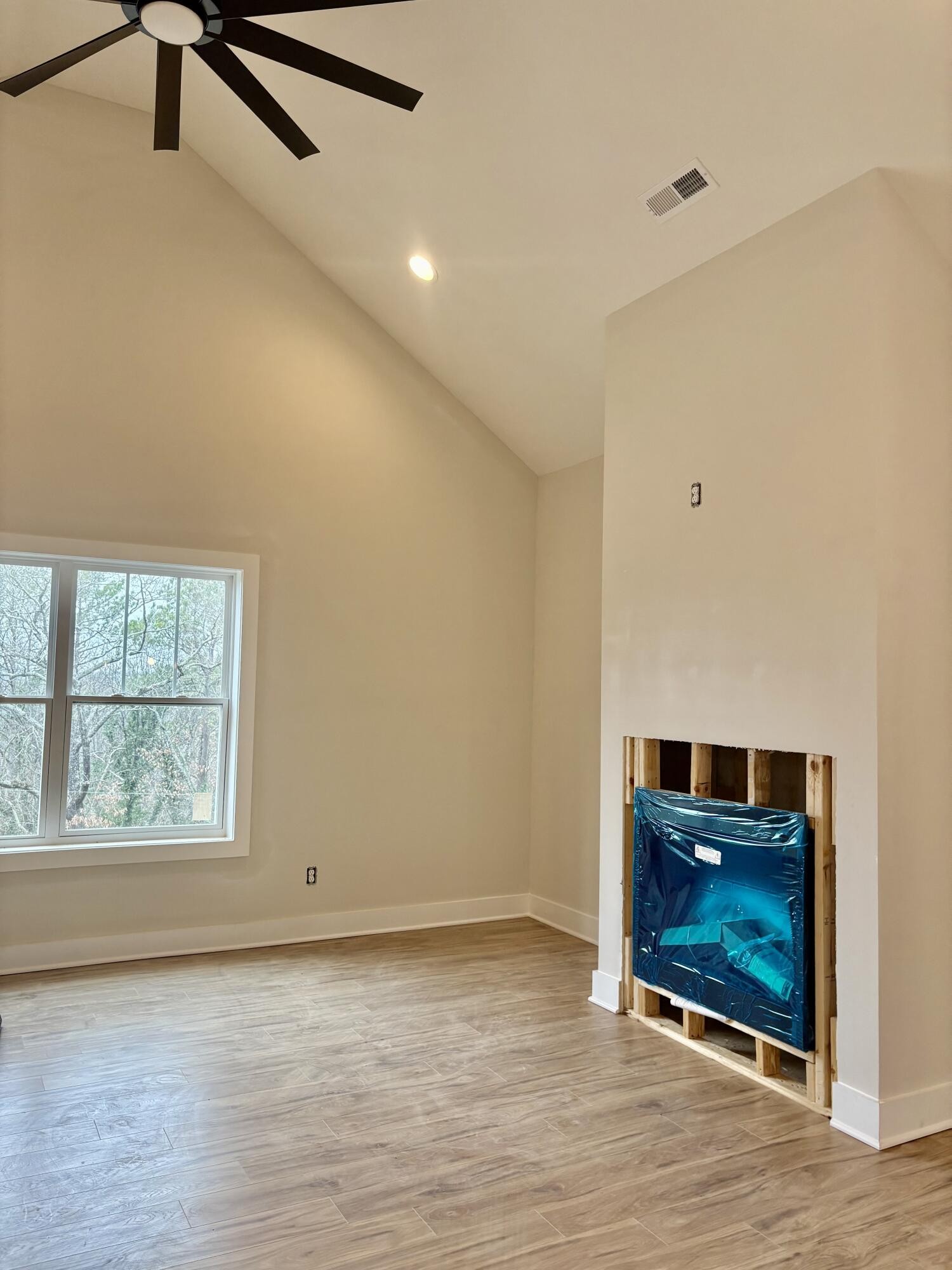 7648 Noah Reid Road