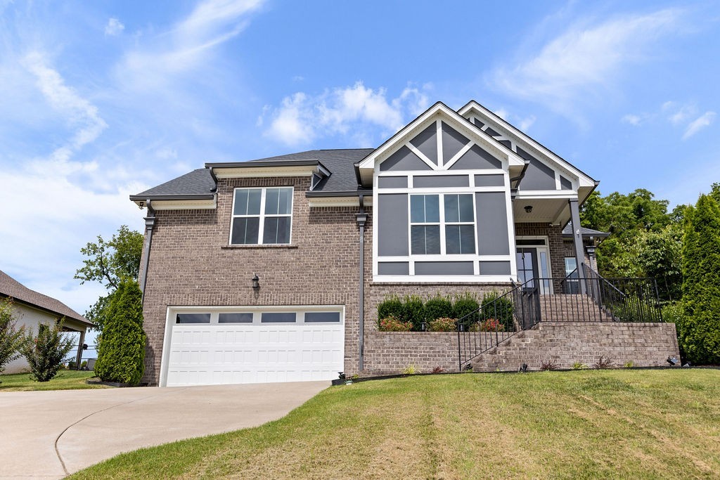 147 Enoch Way