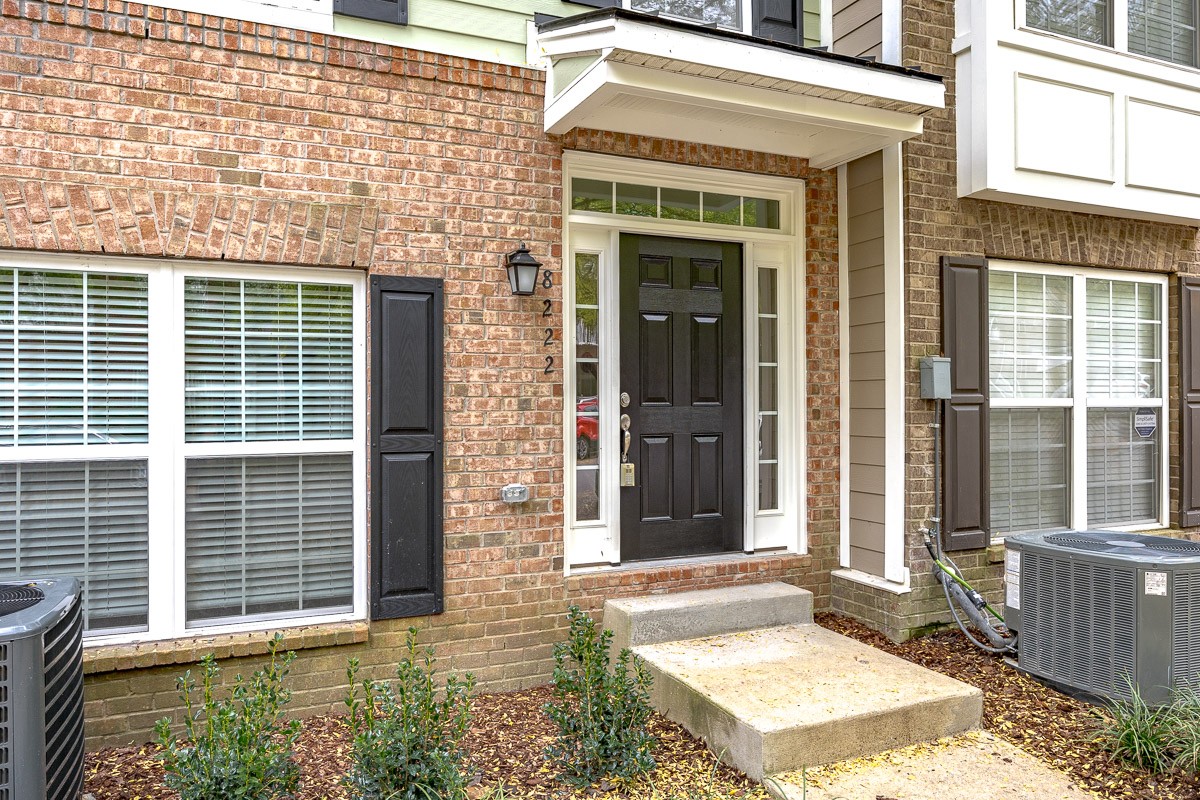 8222 Lenox Creekside Dr