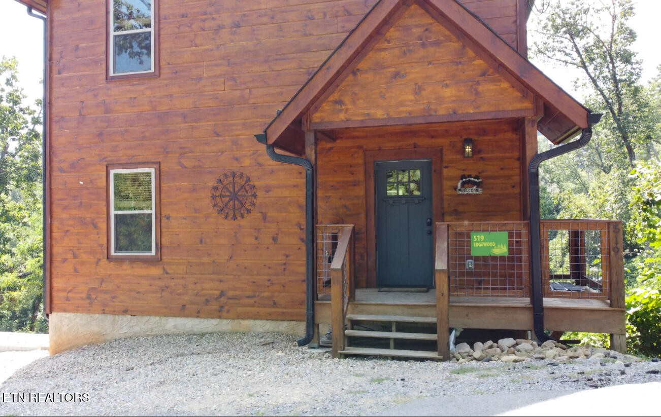 519 Edgewood Dr