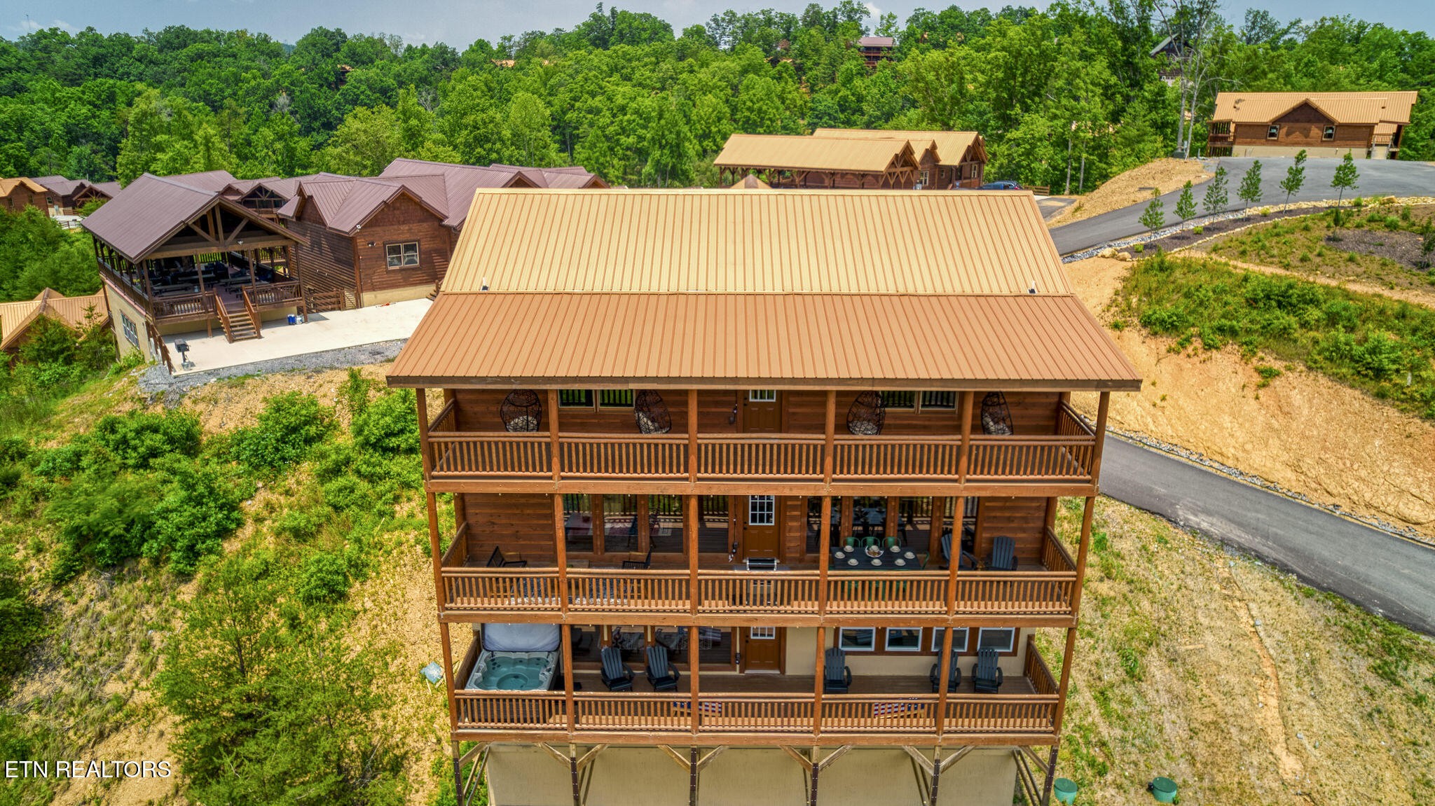 3303 Grace Way