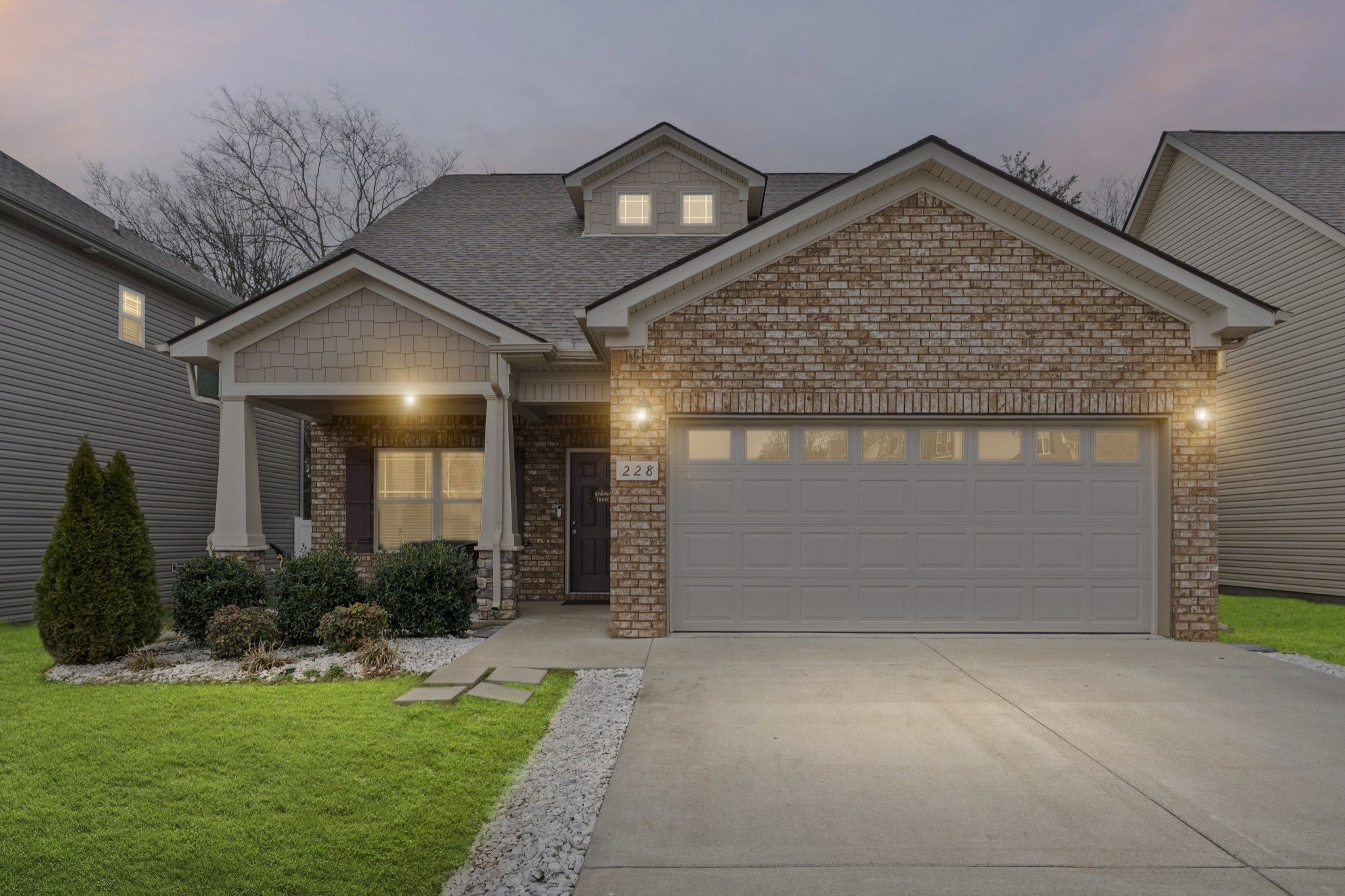 228 Eusa Cantrell Ln