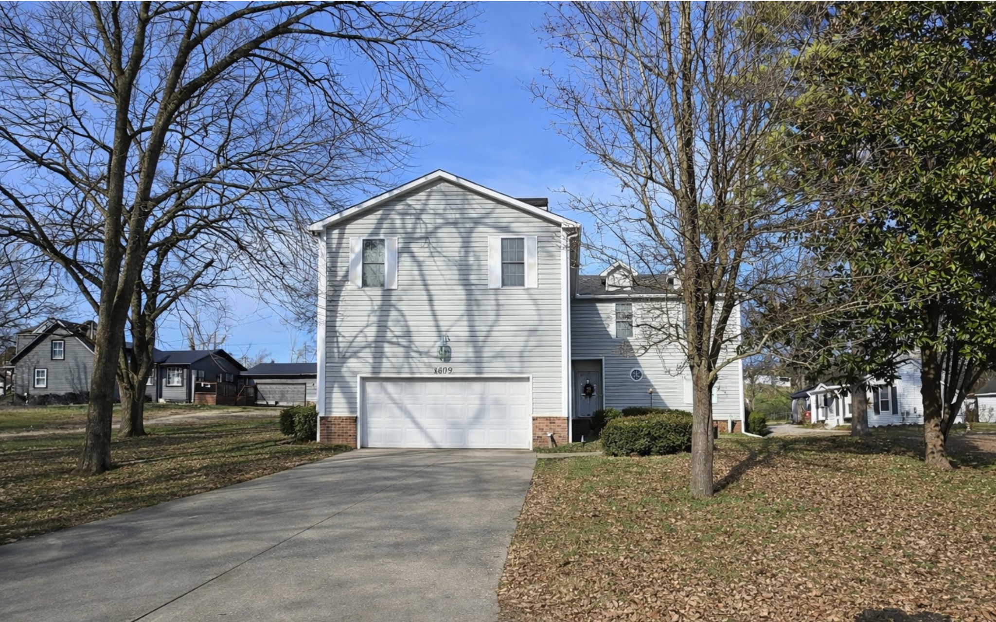 1609 West Rd
