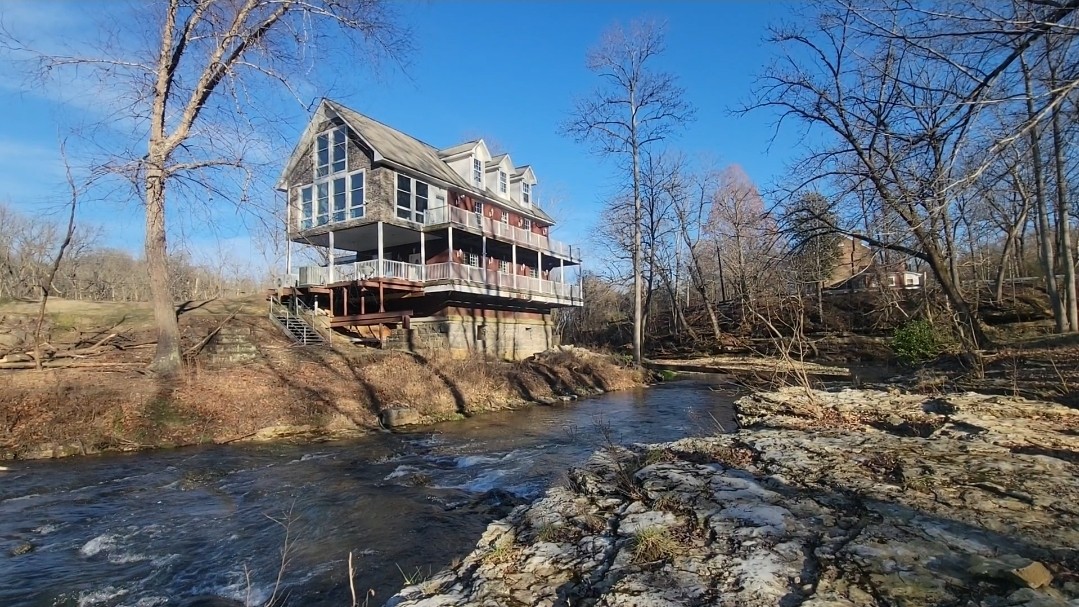 397 Bluff Springs Rd