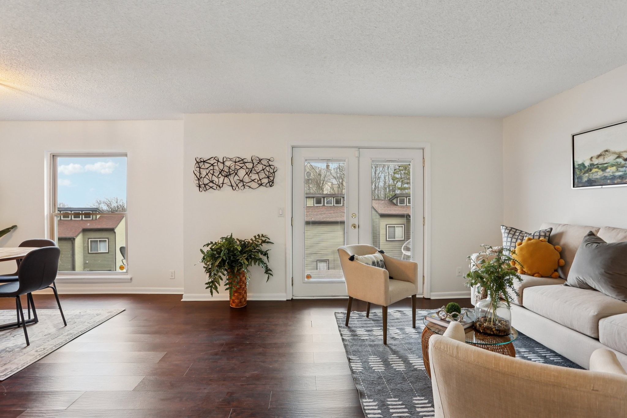 401 Summit Ridge Pl