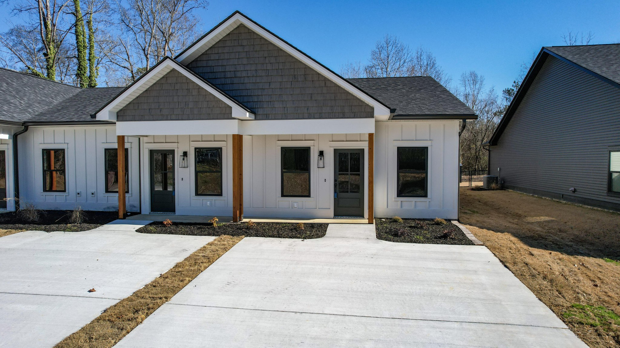 3480 Pinecrest Avenue, NW