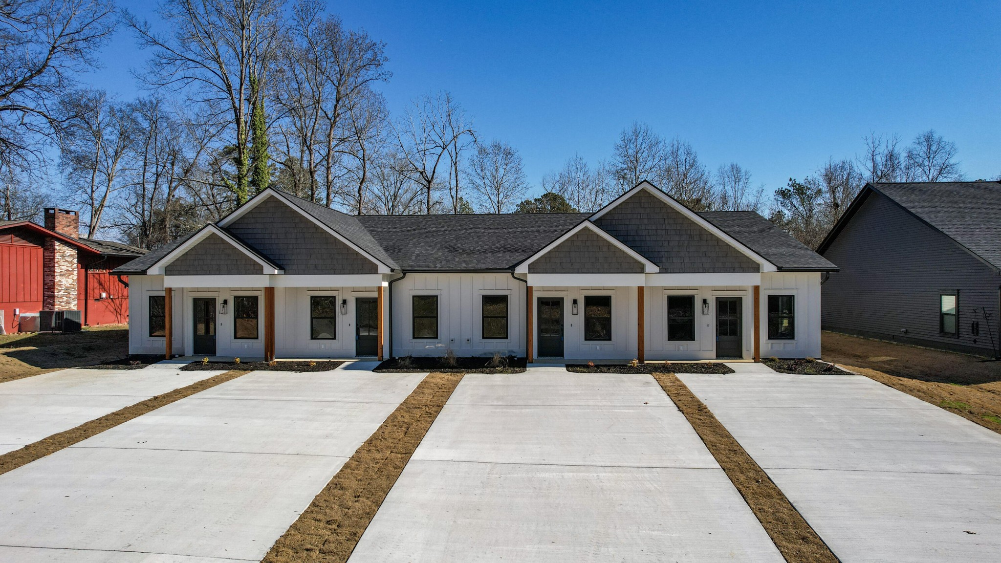 3482 Pinecrest Avenue, NW