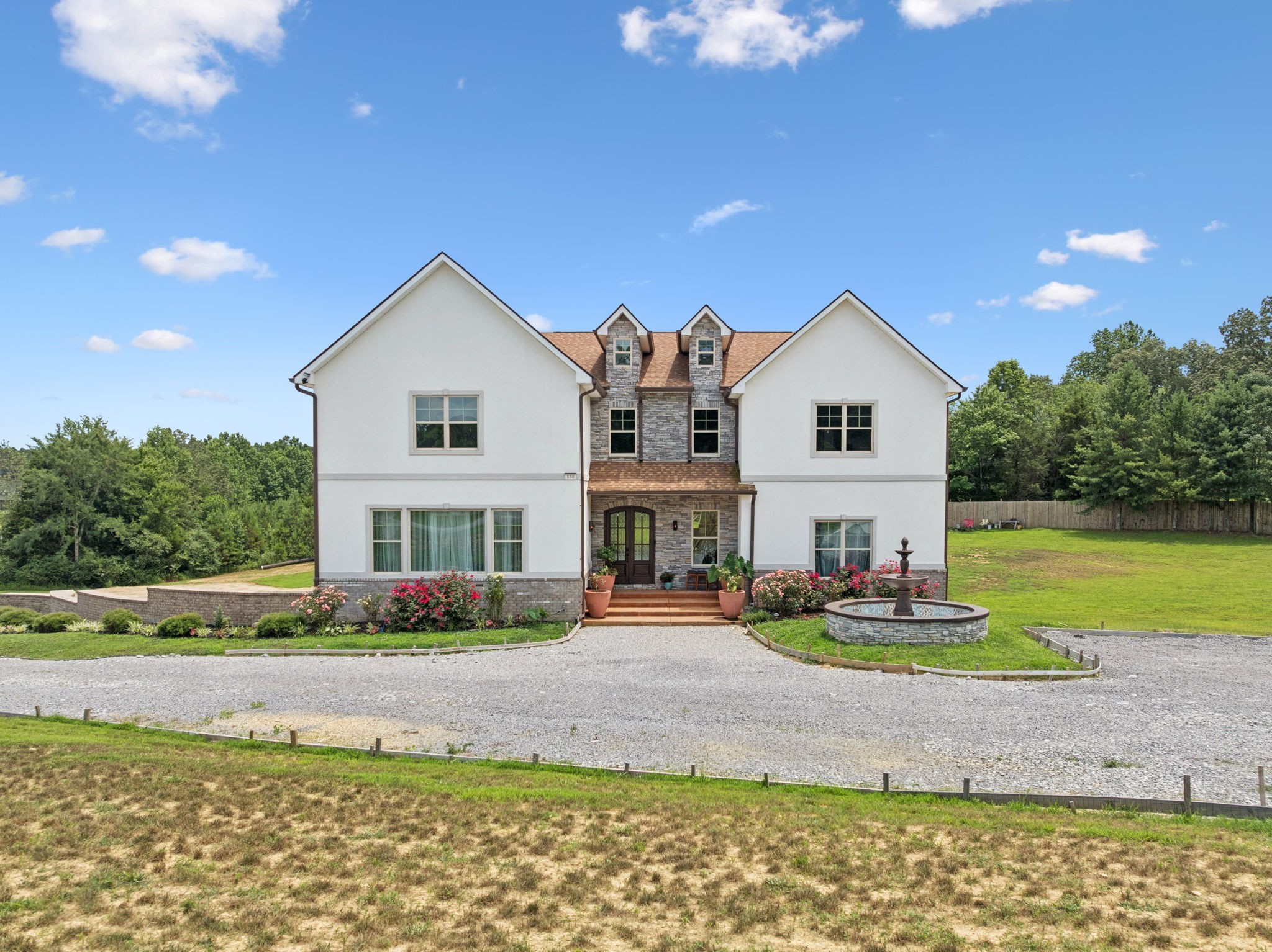 130 Cedar Ridge Ln