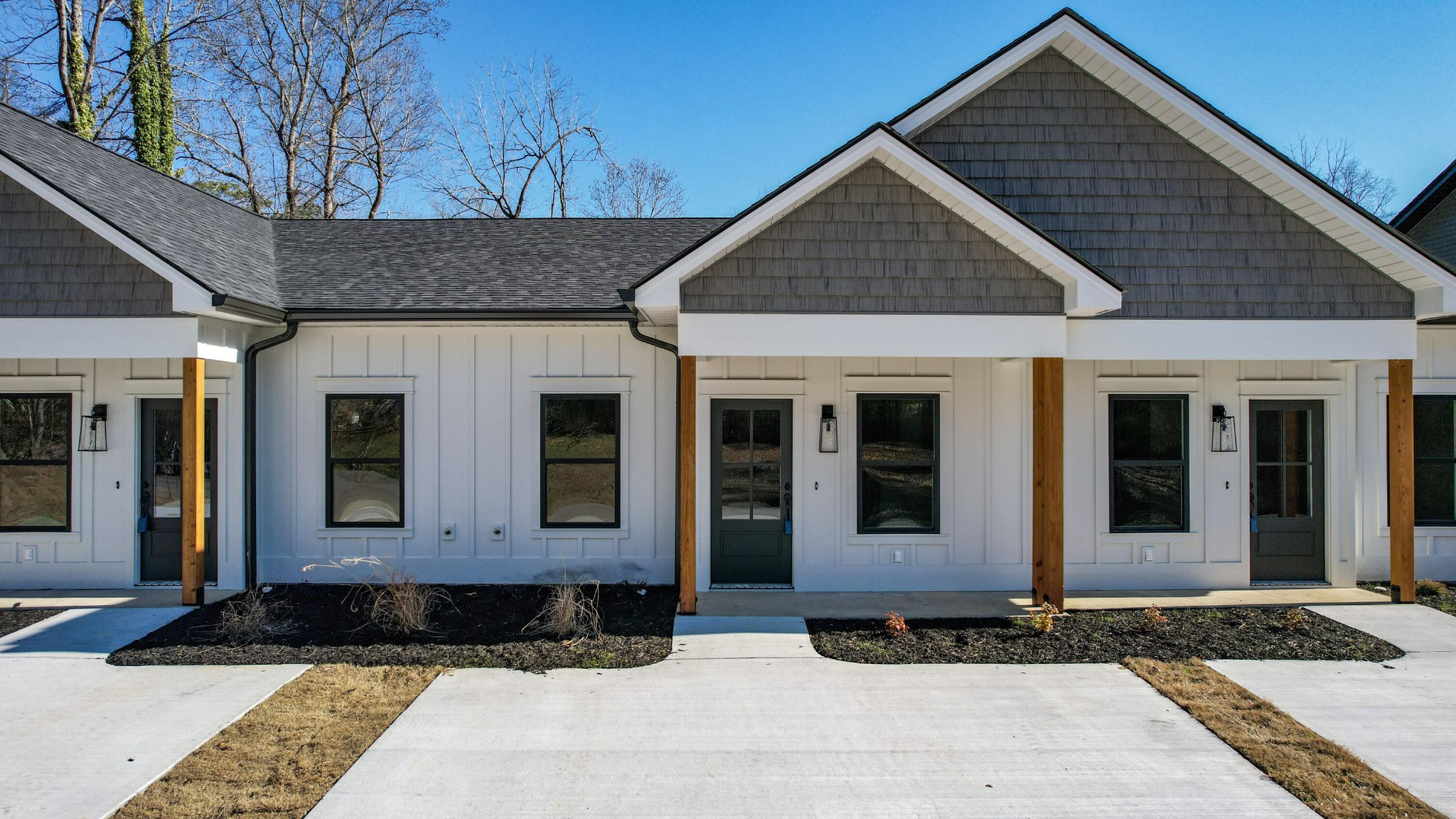 3486 Pinecrest Avenue, NW