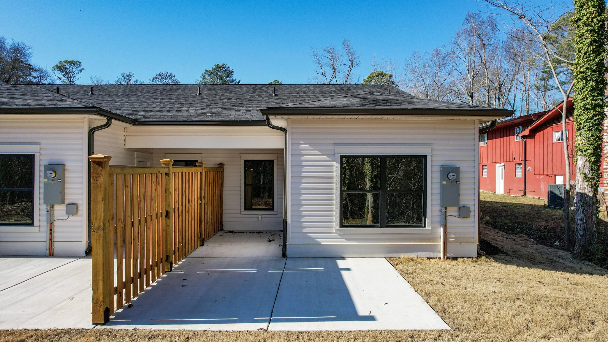 3486 Pinecrest Avenue, NW