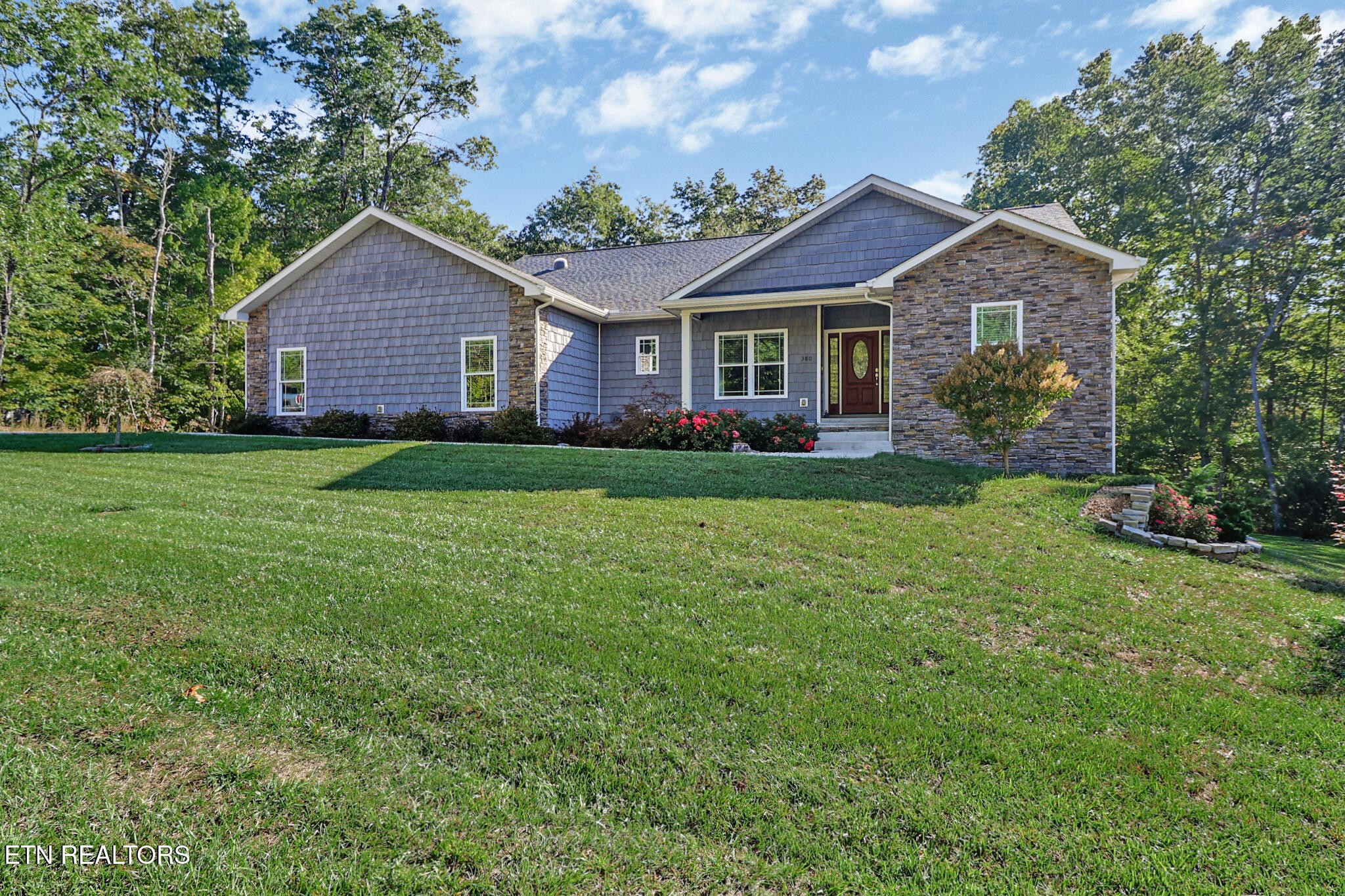 380 Mountain Preserve Pkwy