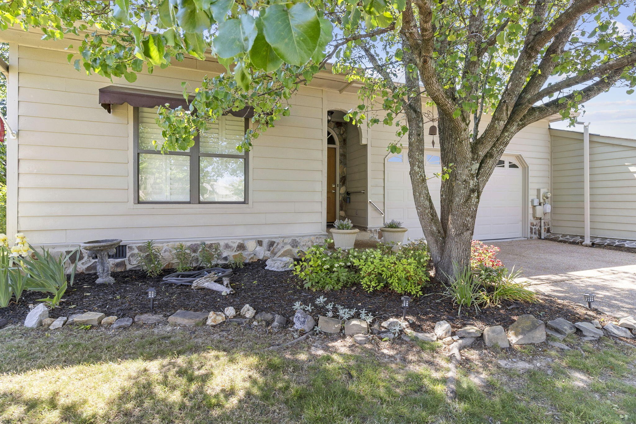 7001 Sawgrass Court