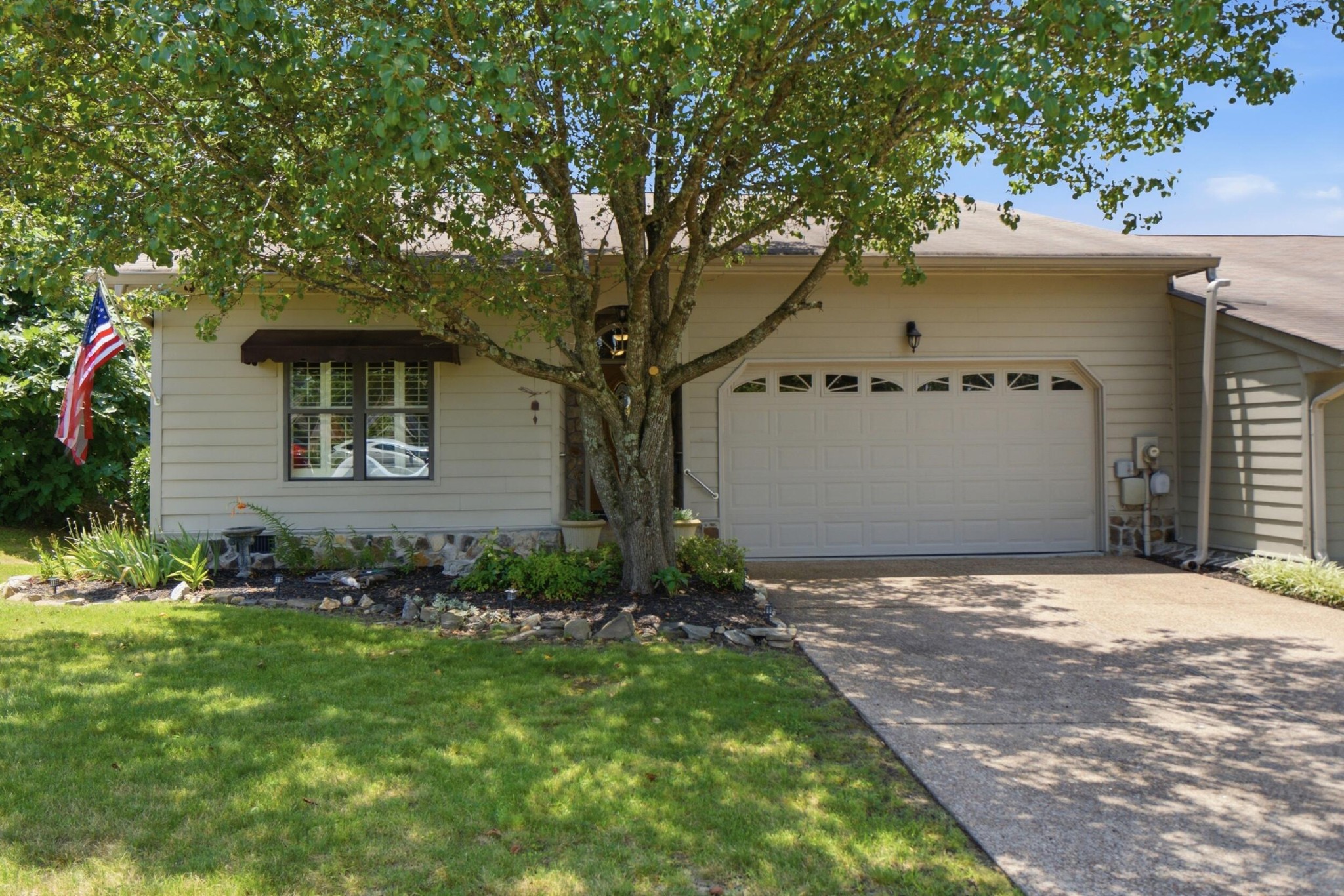 7001 Sawgrass Court