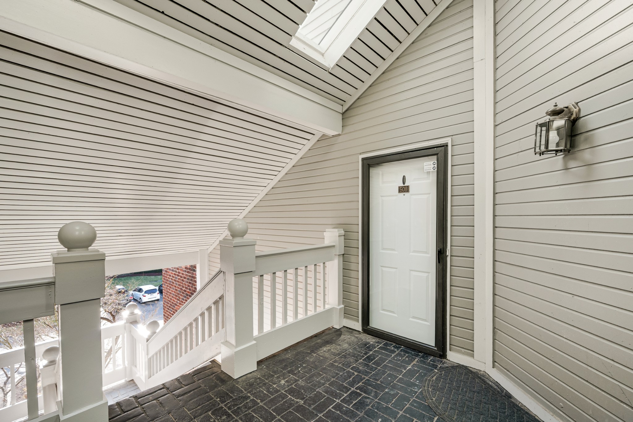 508 Ashlawn Ct
