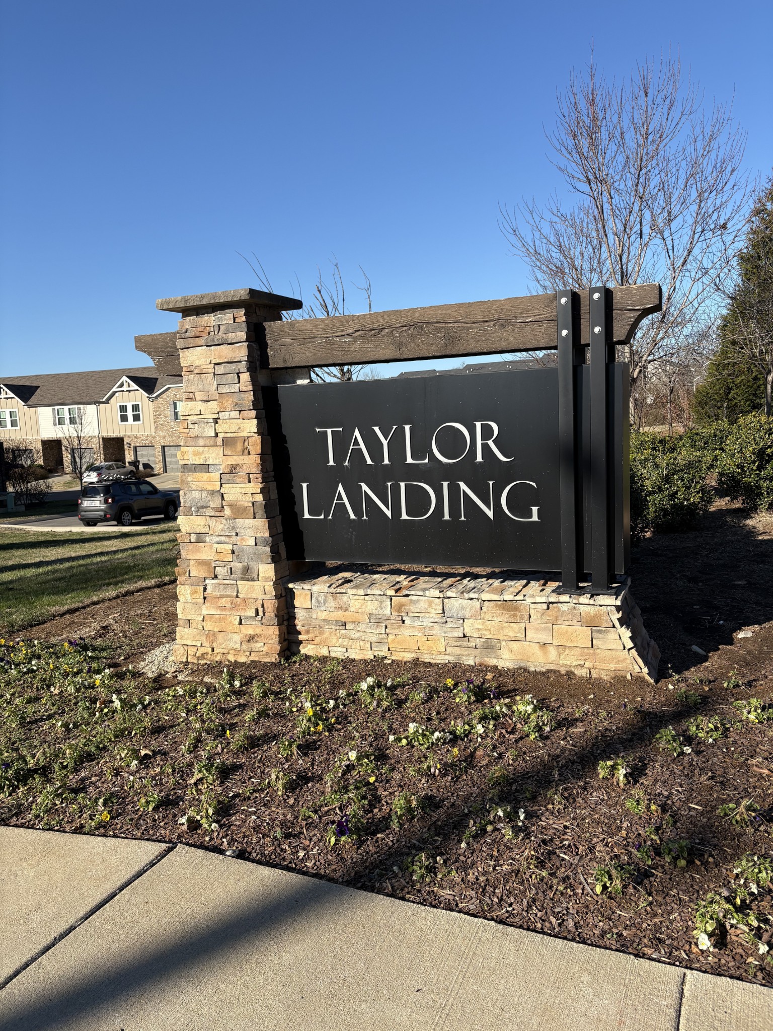 672 Taylor Bend Rd