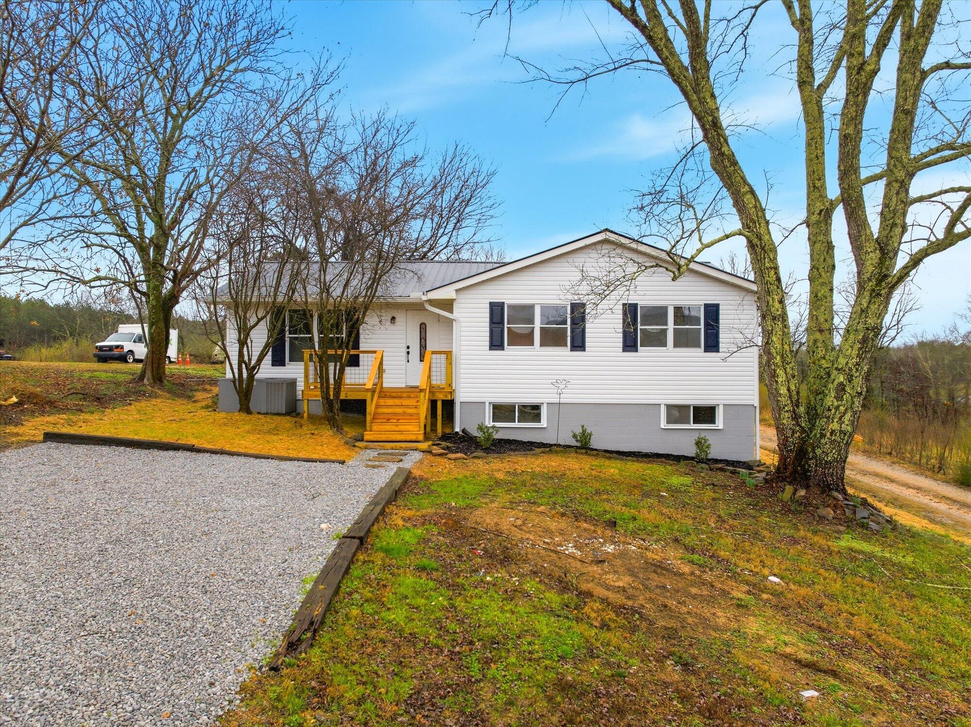 3034 Pete Worthington Road