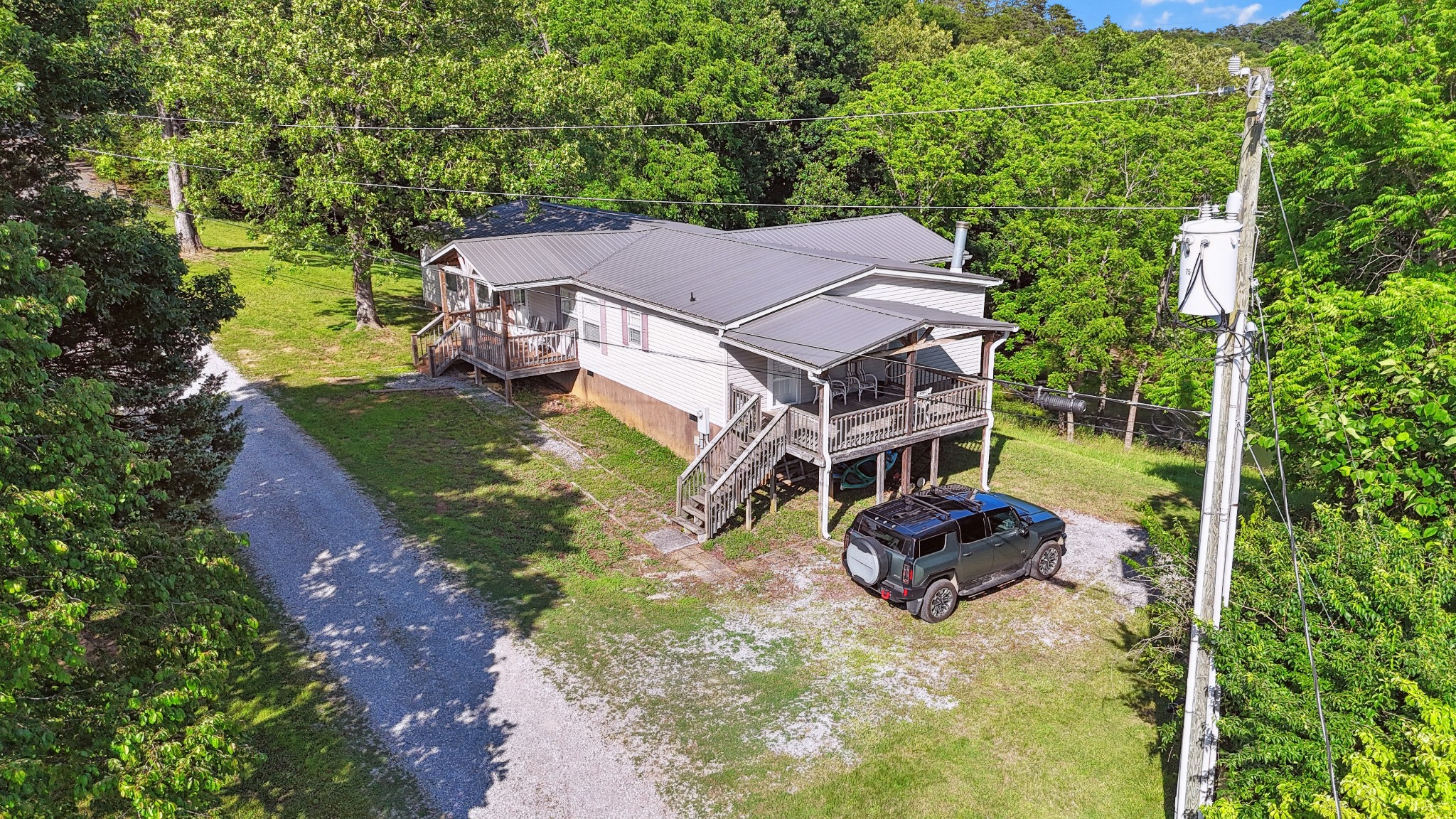 1366 Paradise Lane