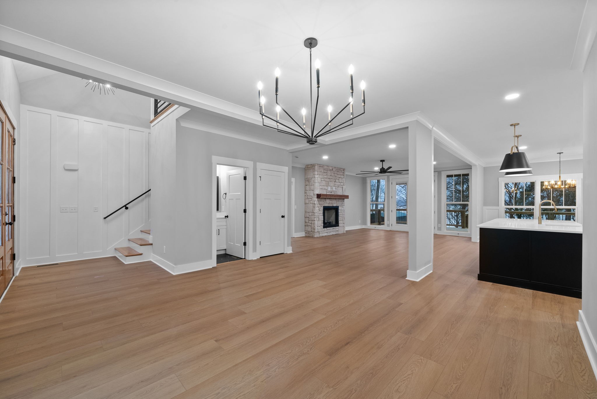 311 Riverview Dr
