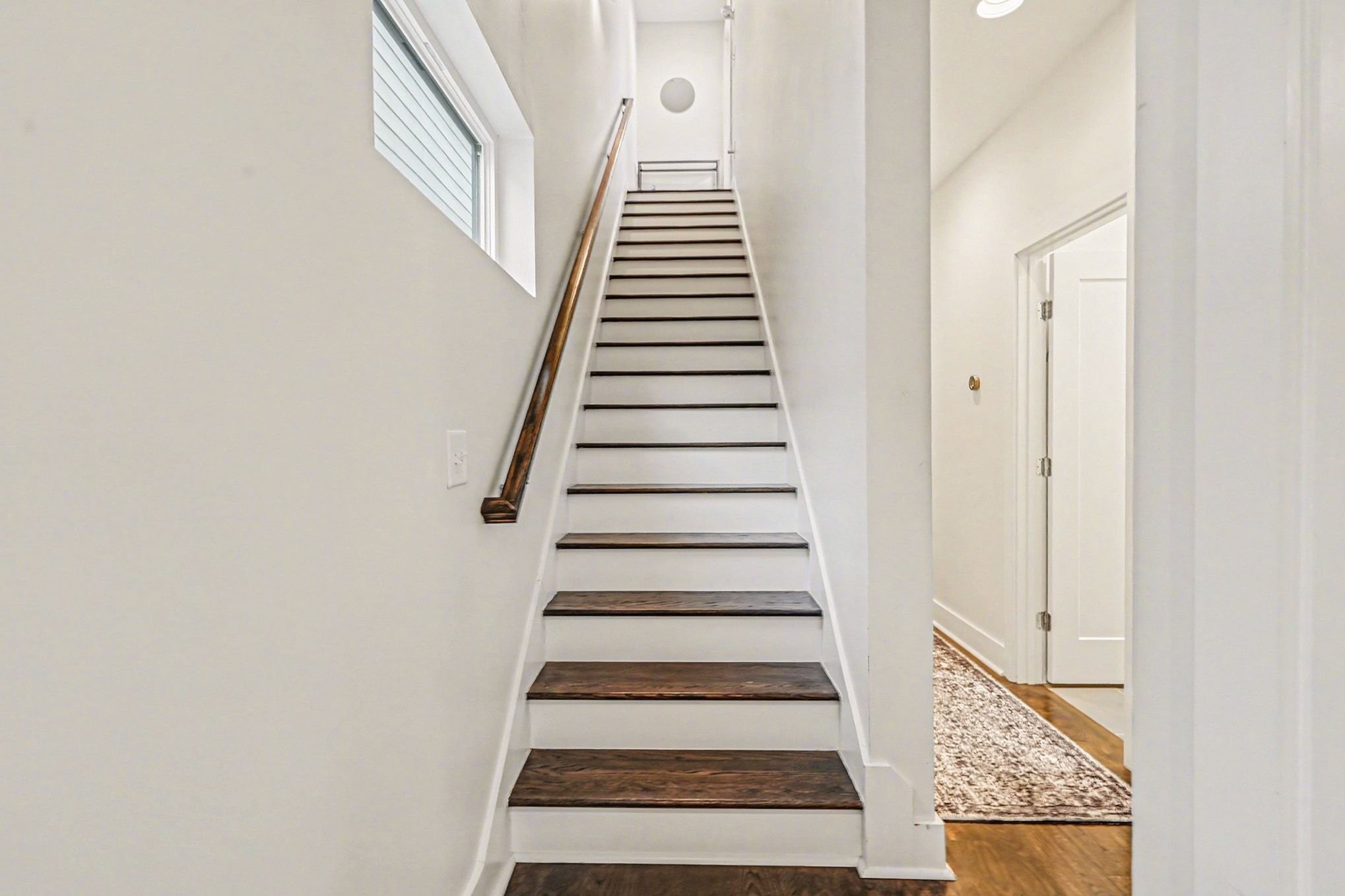 6B Fern Ave