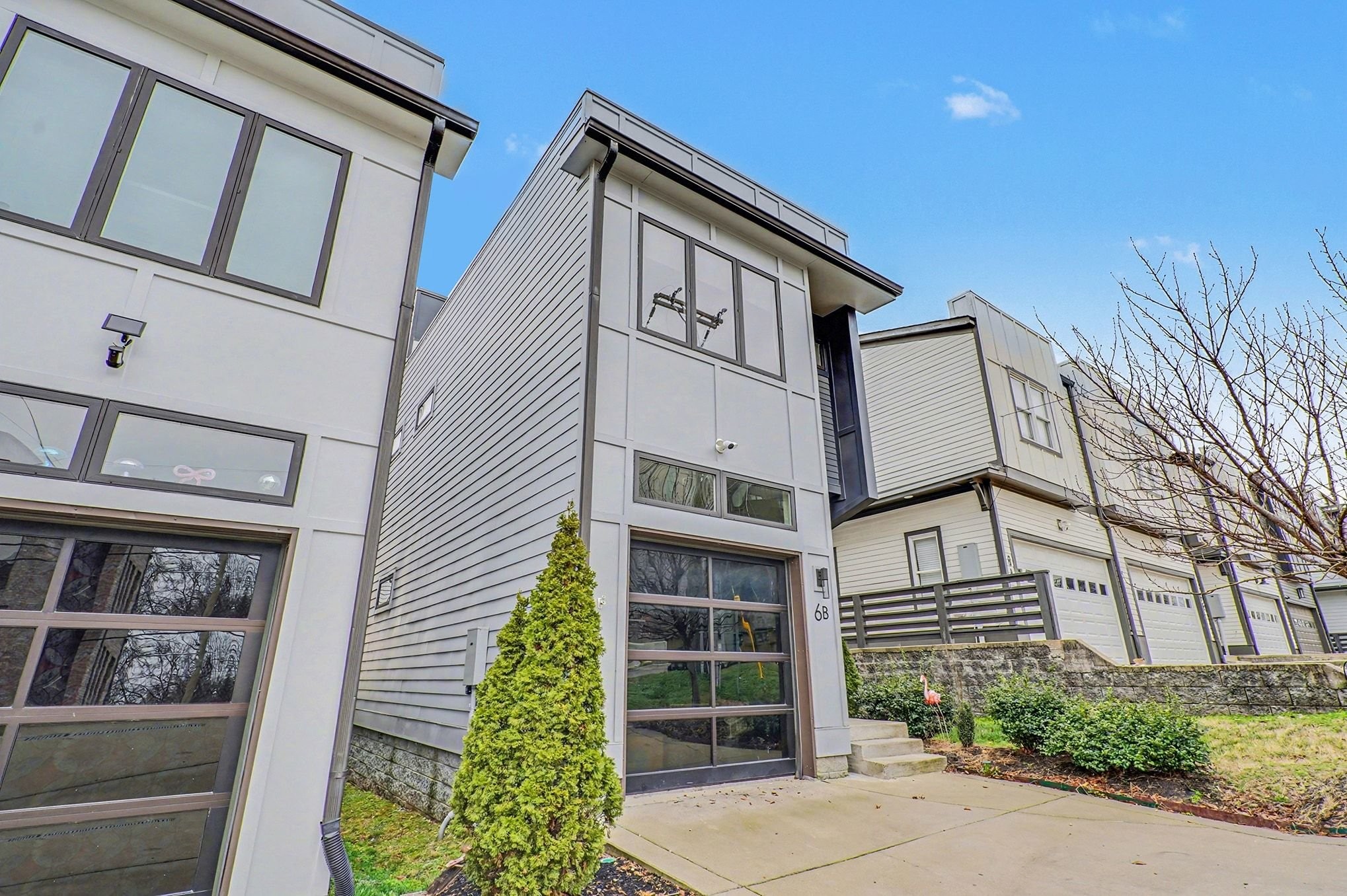 6B Fern Ave