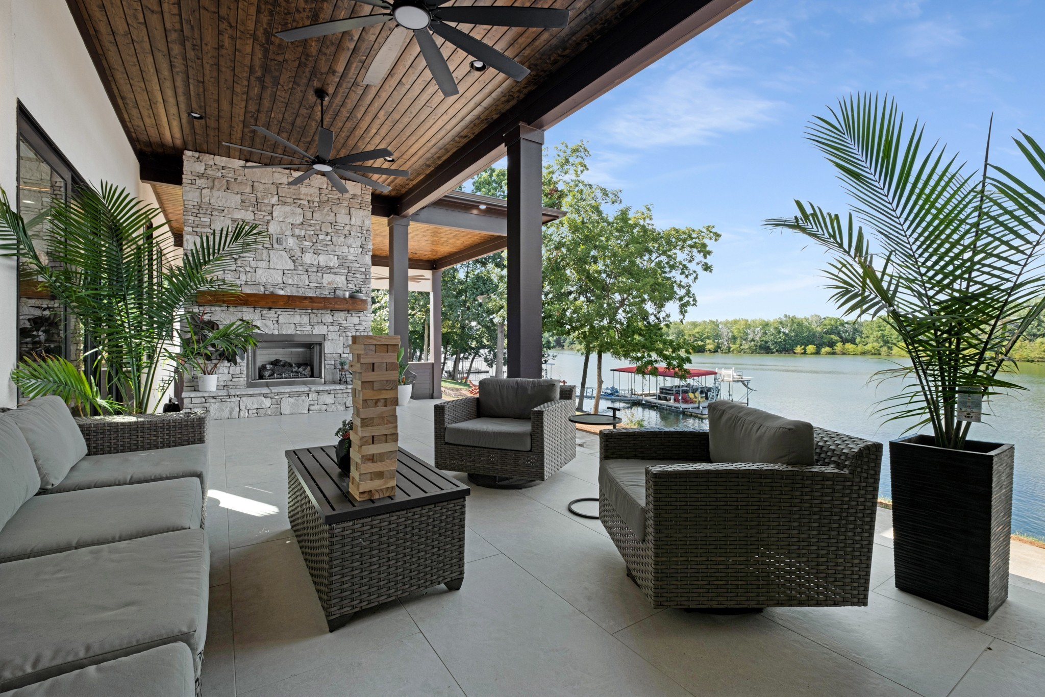 613 Waters Edge Dr