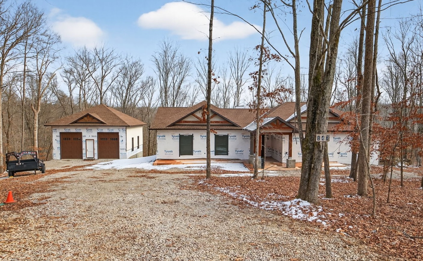 147 Dunrobin Ct