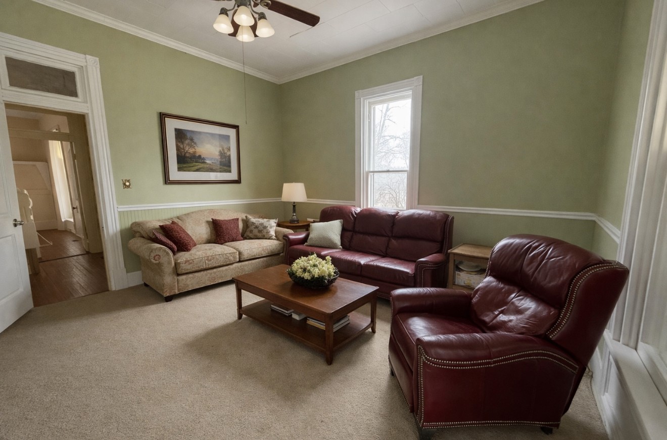 963 Liberty Pike
